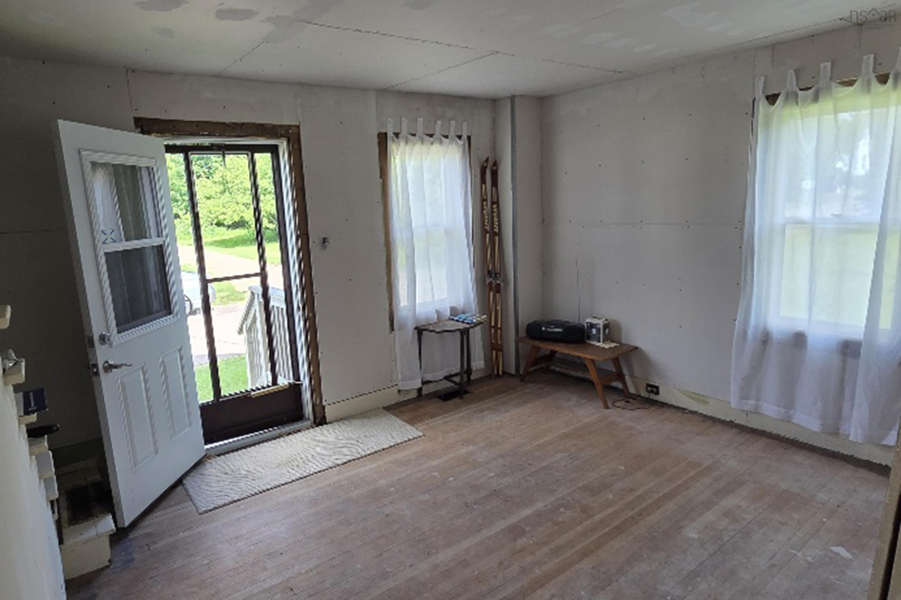 $59,900.00: 8 Grey Street, Springhill