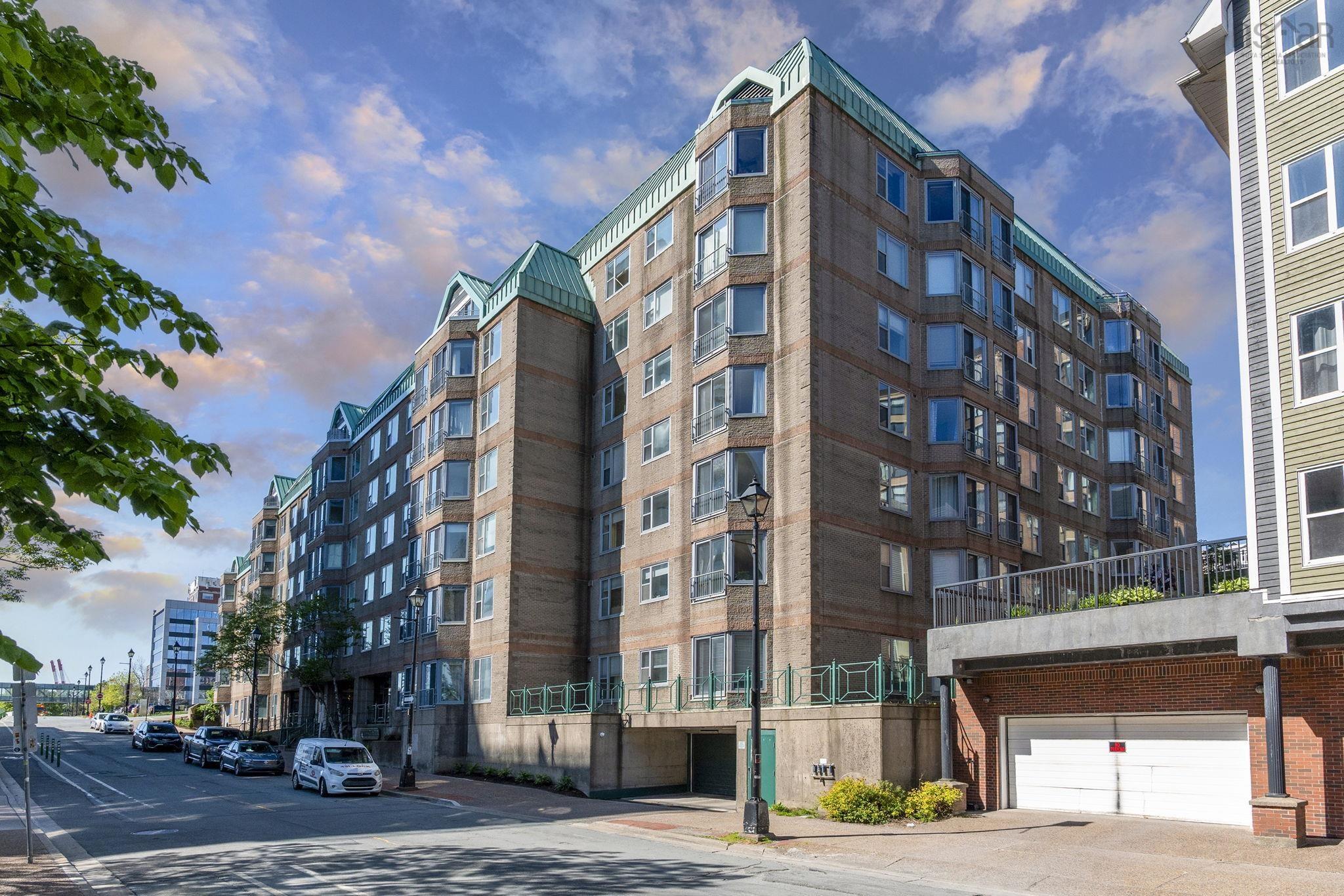 $469,900.00: 106 1326 Lower Water Street, Halifax