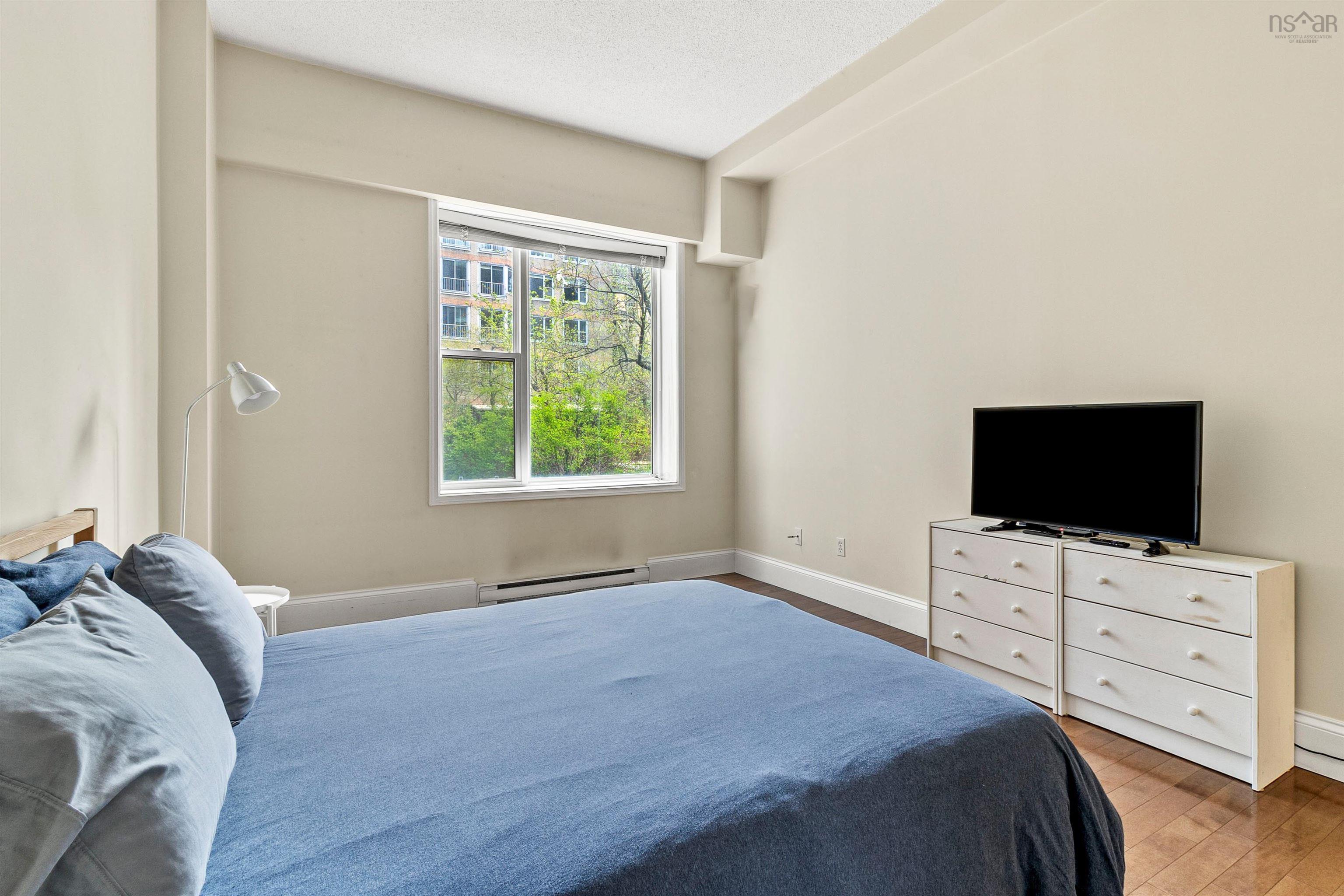 $469,900.00: 106 1326 Lower Water Street, Halifax