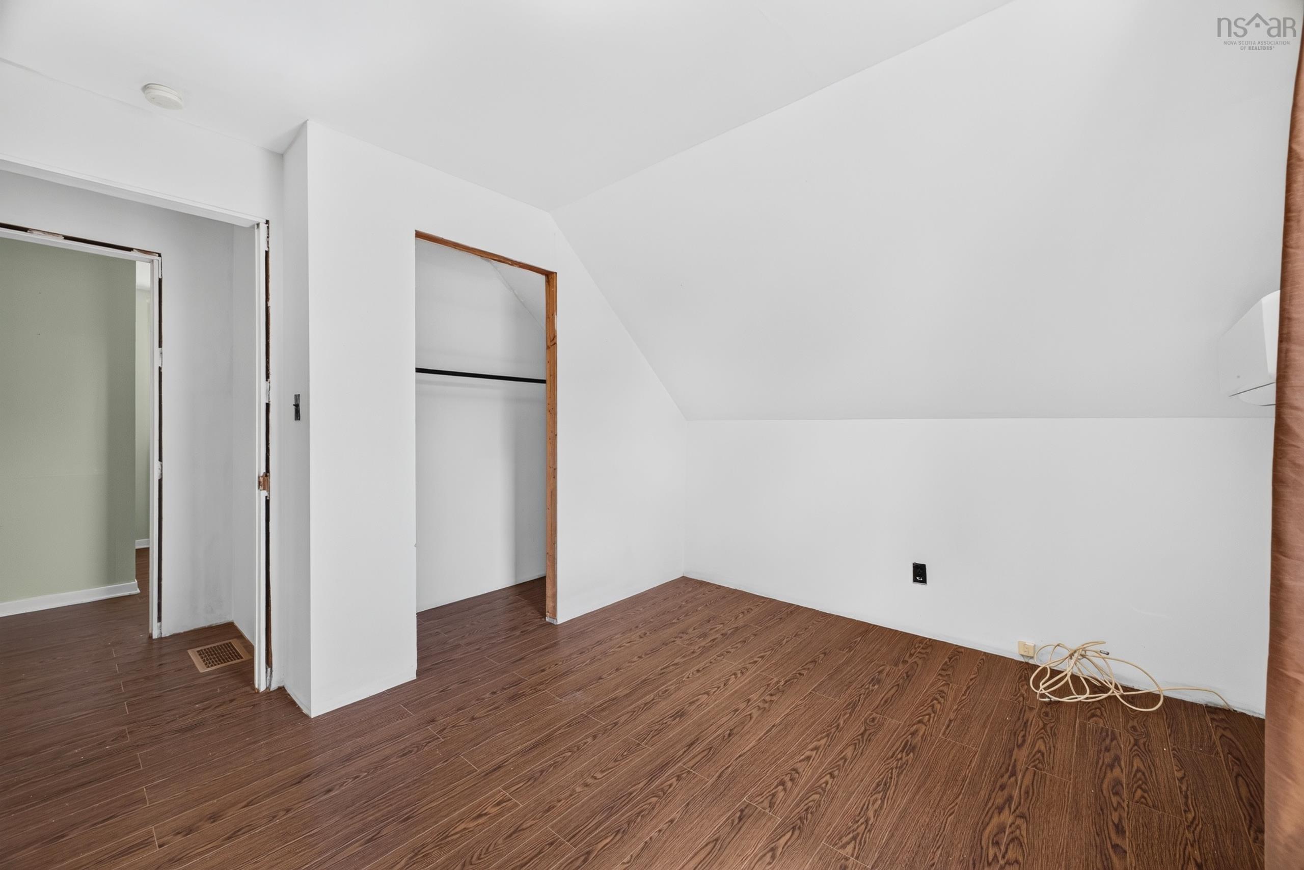 $234,900.00: 62 Chapel Street, Springhill