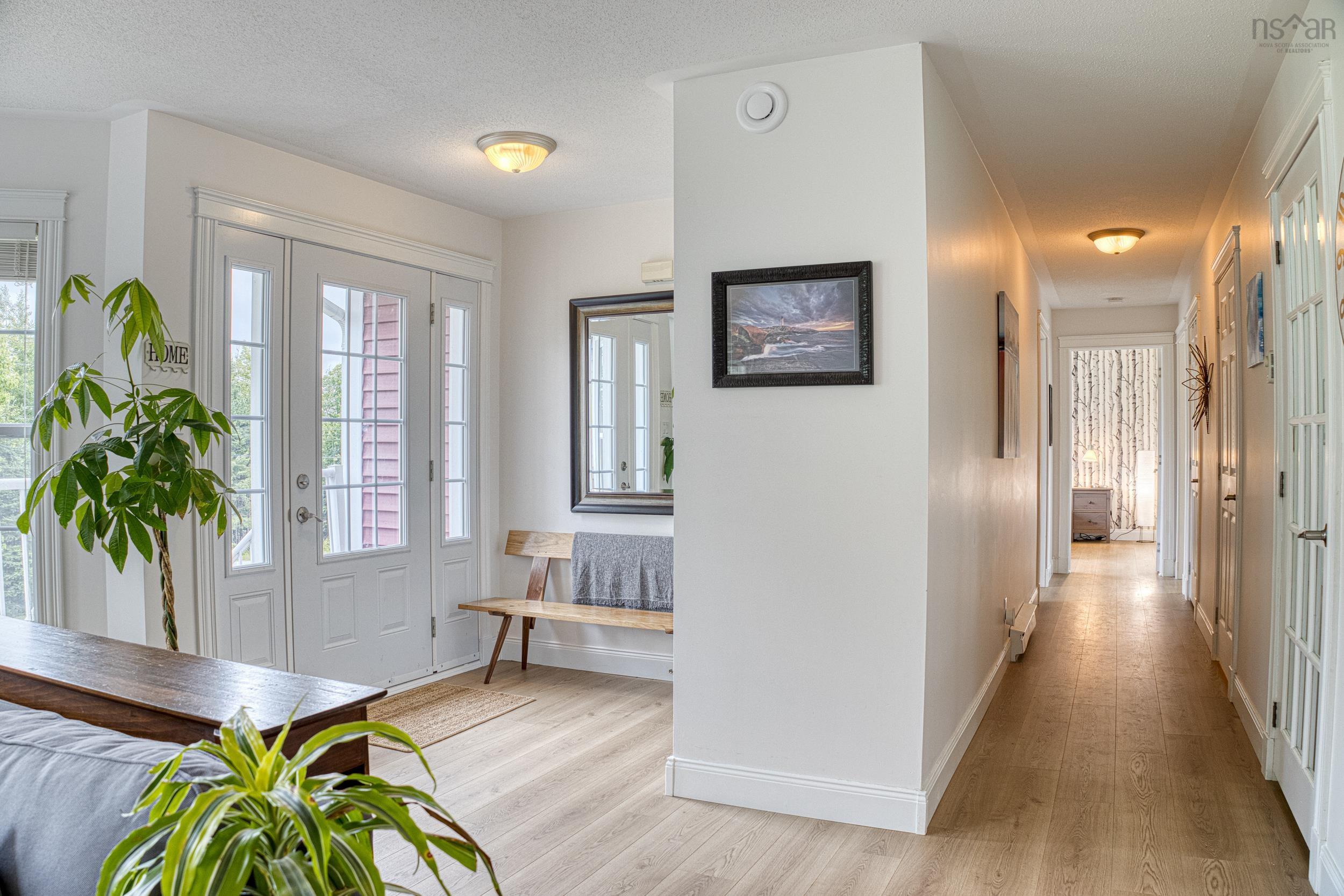$699,900.00: 60 Elva Court, Tantallon