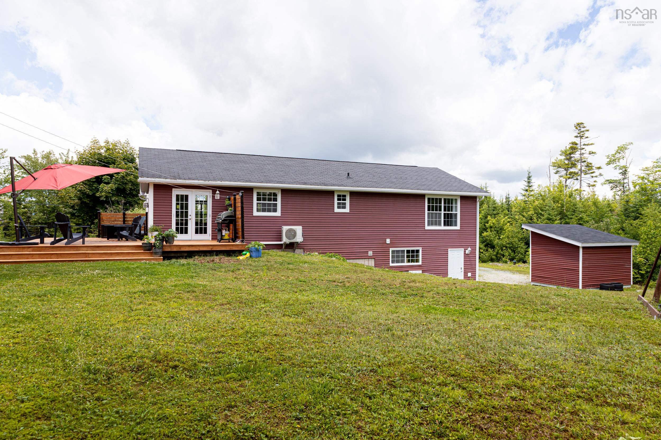 $699,900.00: 60 Elva Court, Tantallon