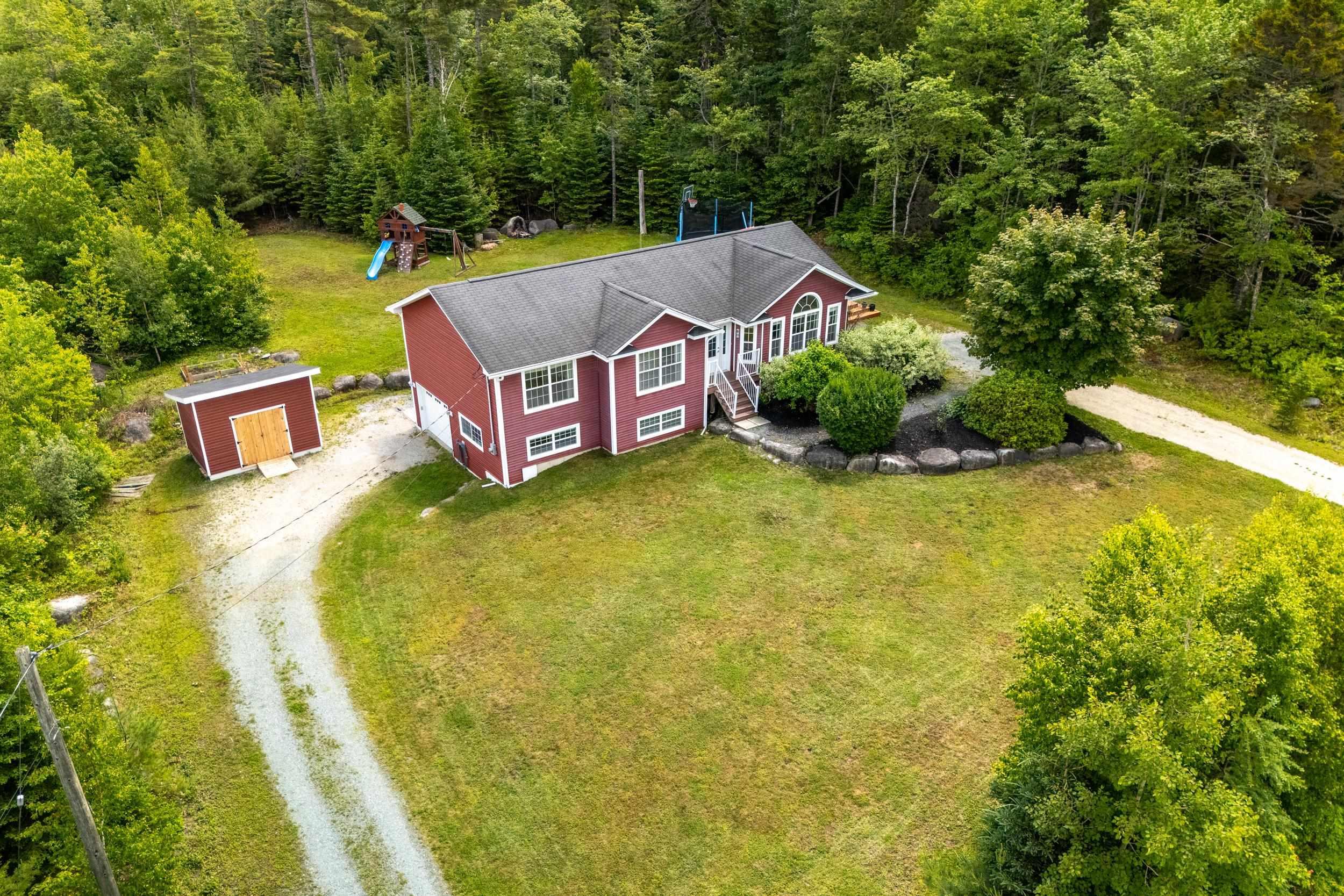 $699,900.00: 60 Elva Court, Tantallon