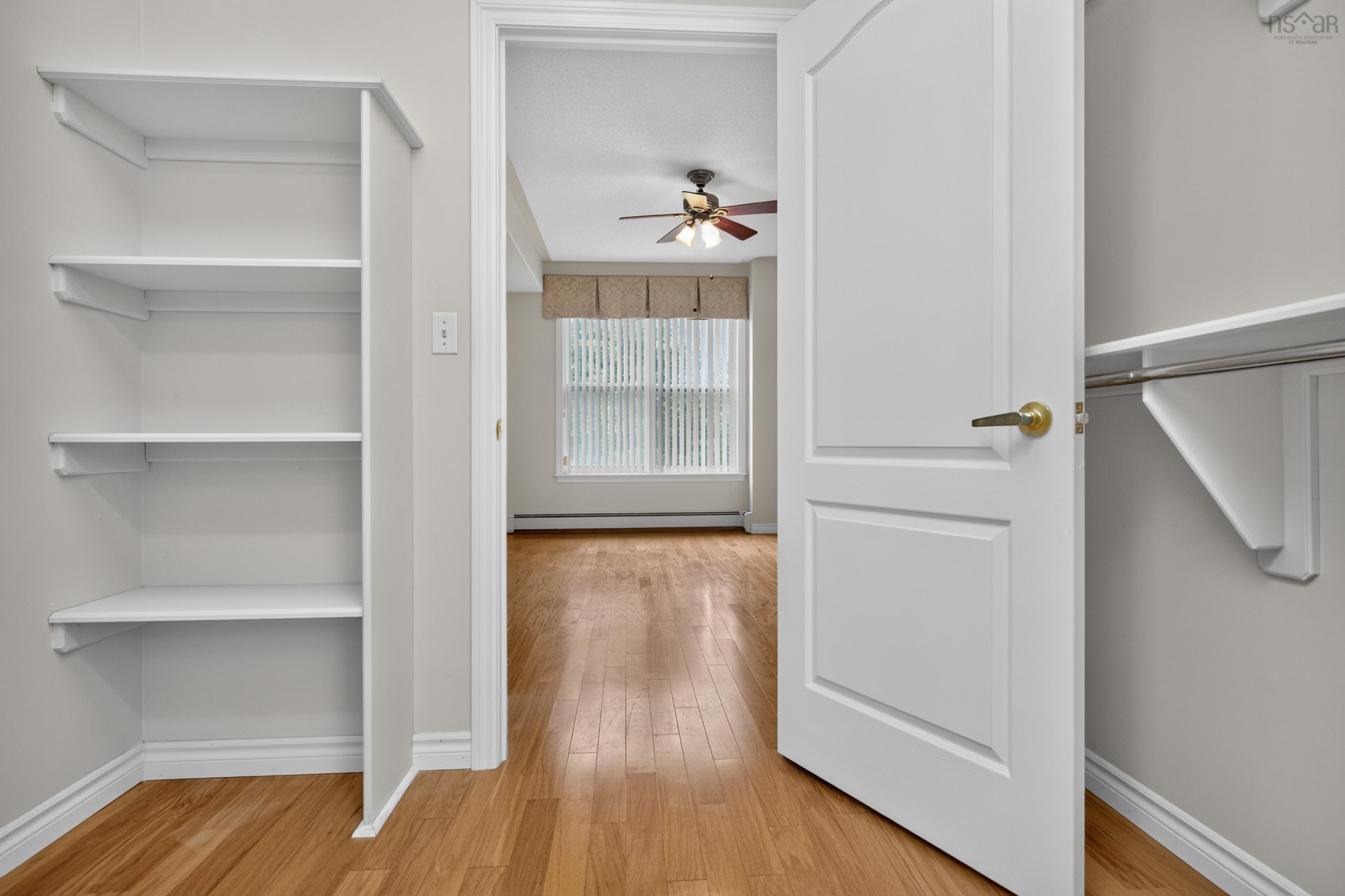 $459,900.00: 304 114 Regency Park Drive, Halifax