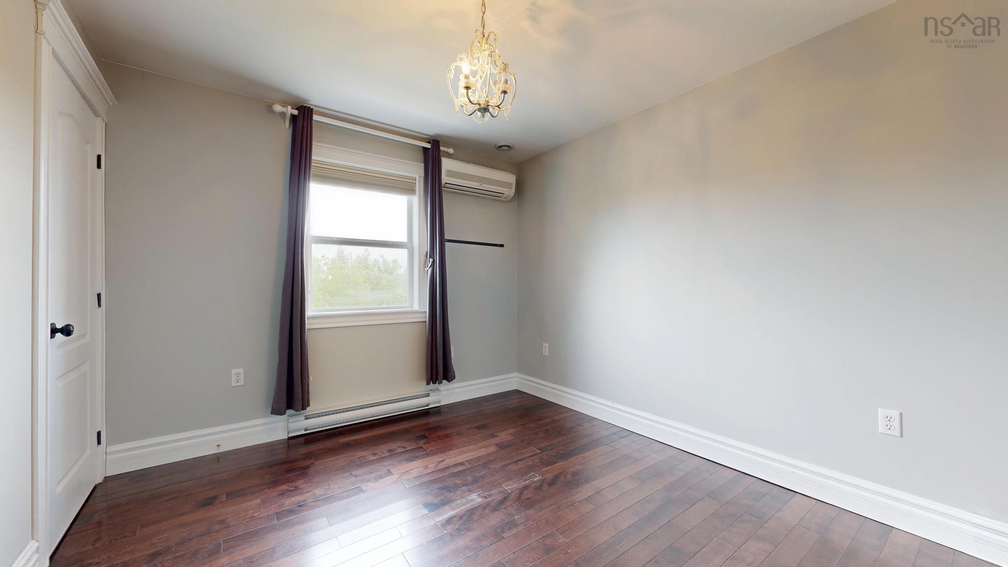 $549,000.00: 21 Acorn Avenue, Lantz