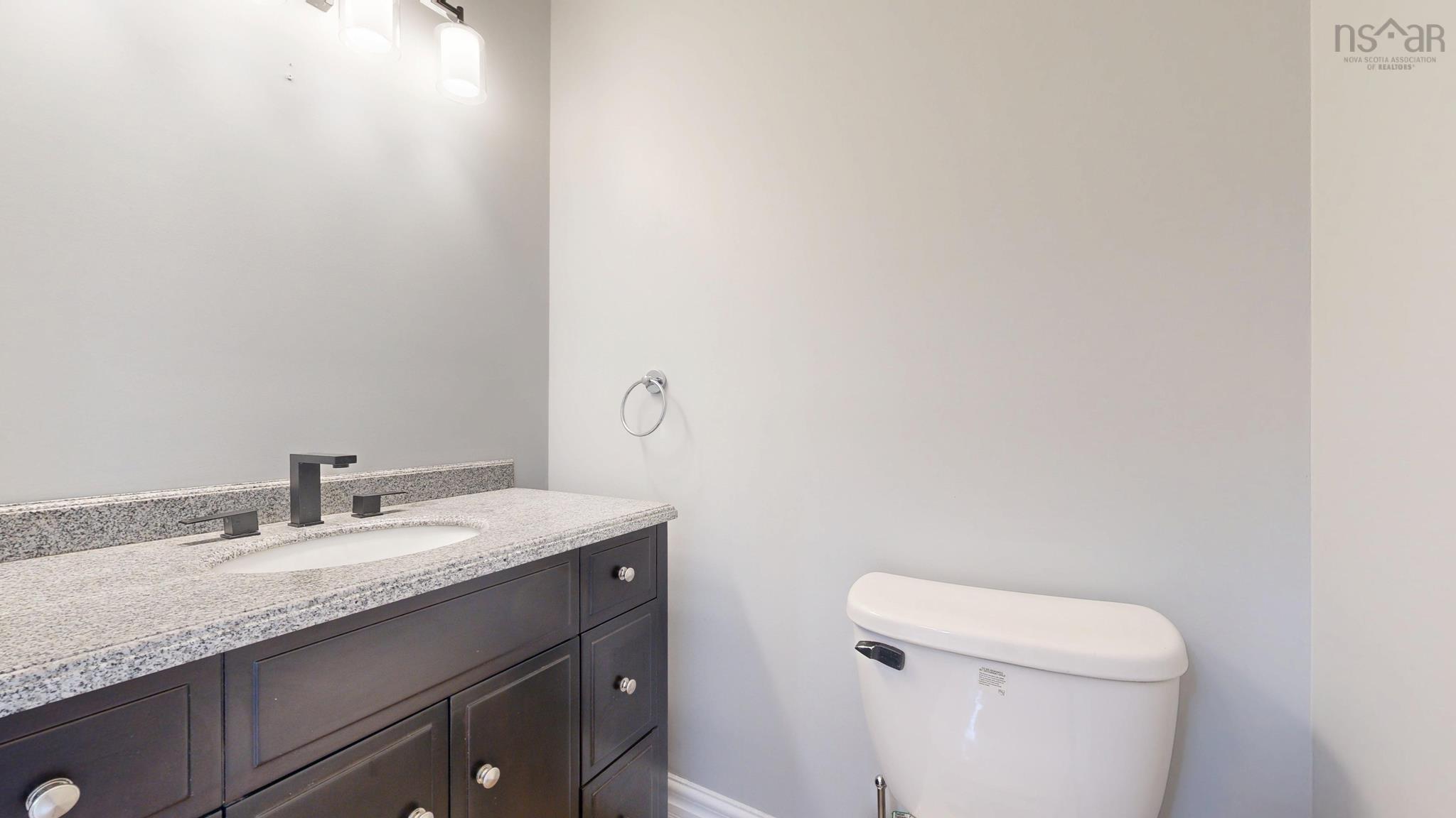 $549,000.00: 21 Acorn Avenue, Lantz