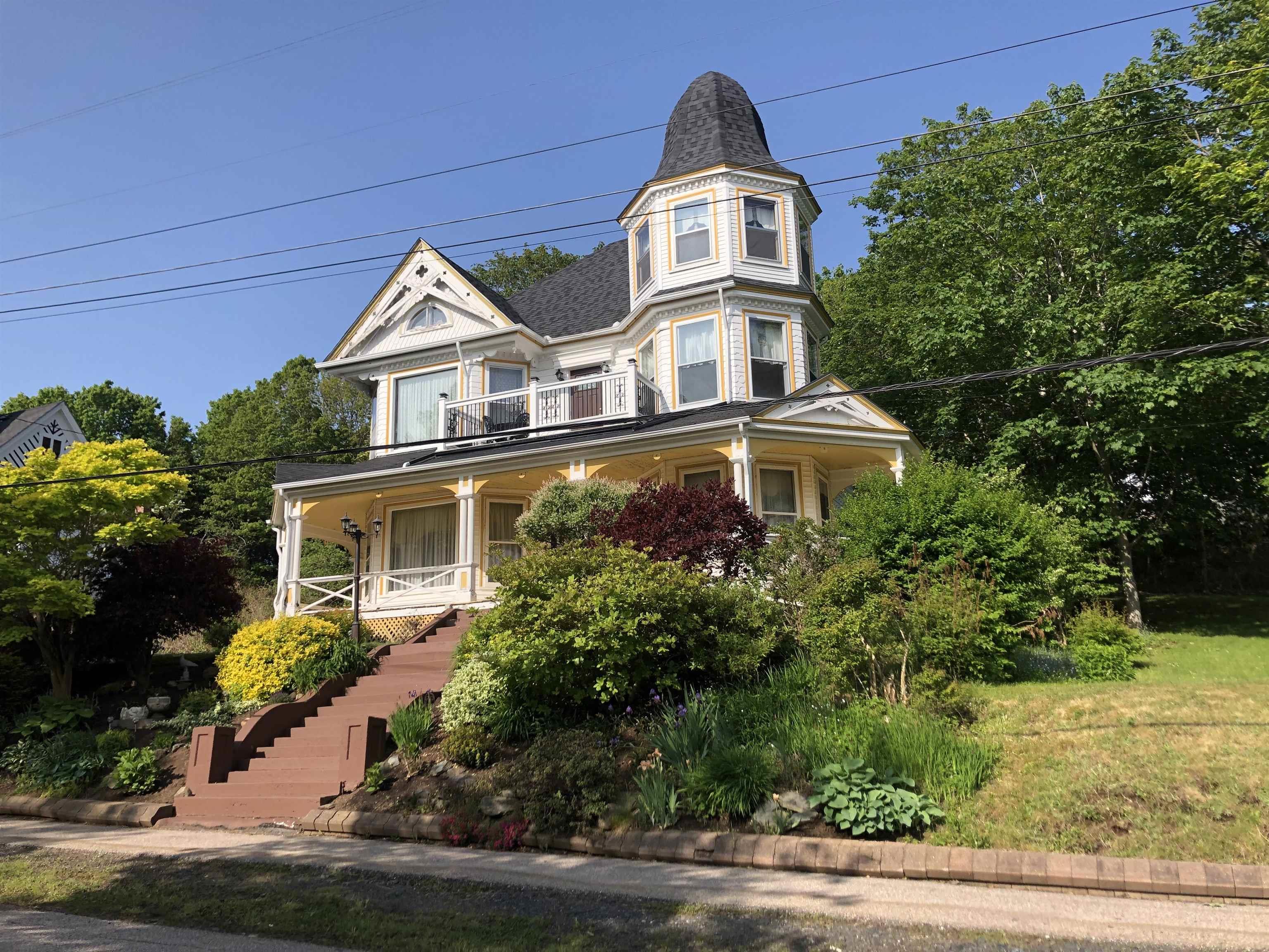 $545,000.00: 161 Queen Street, Digby