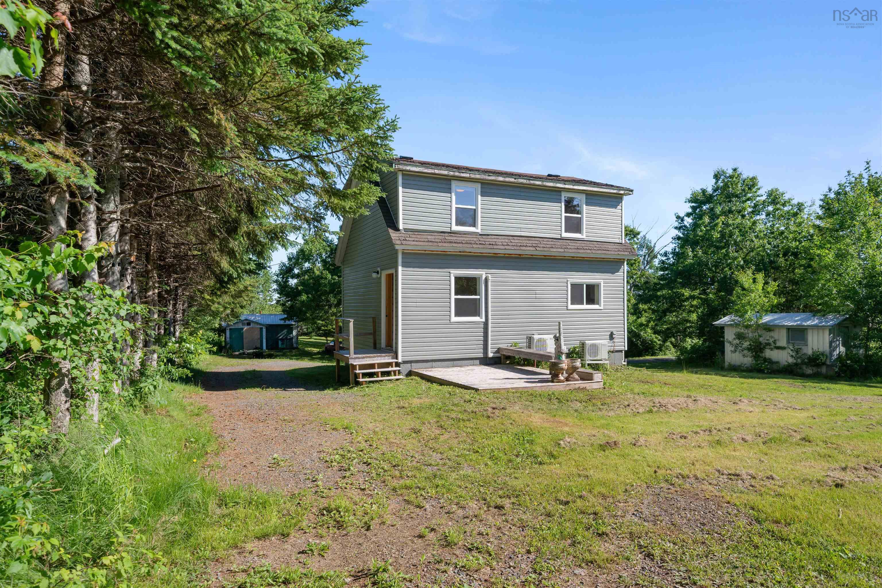 $279,000.00: 13734 Highway 6, Wallace