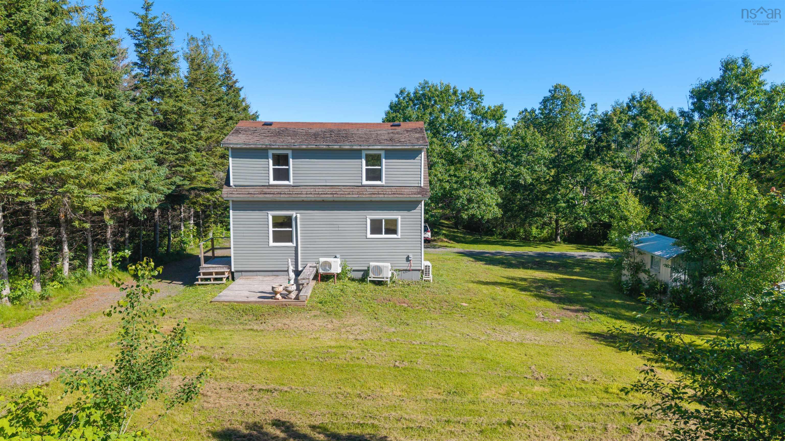 $279,000.00: 13734 Highway 6, Wallace