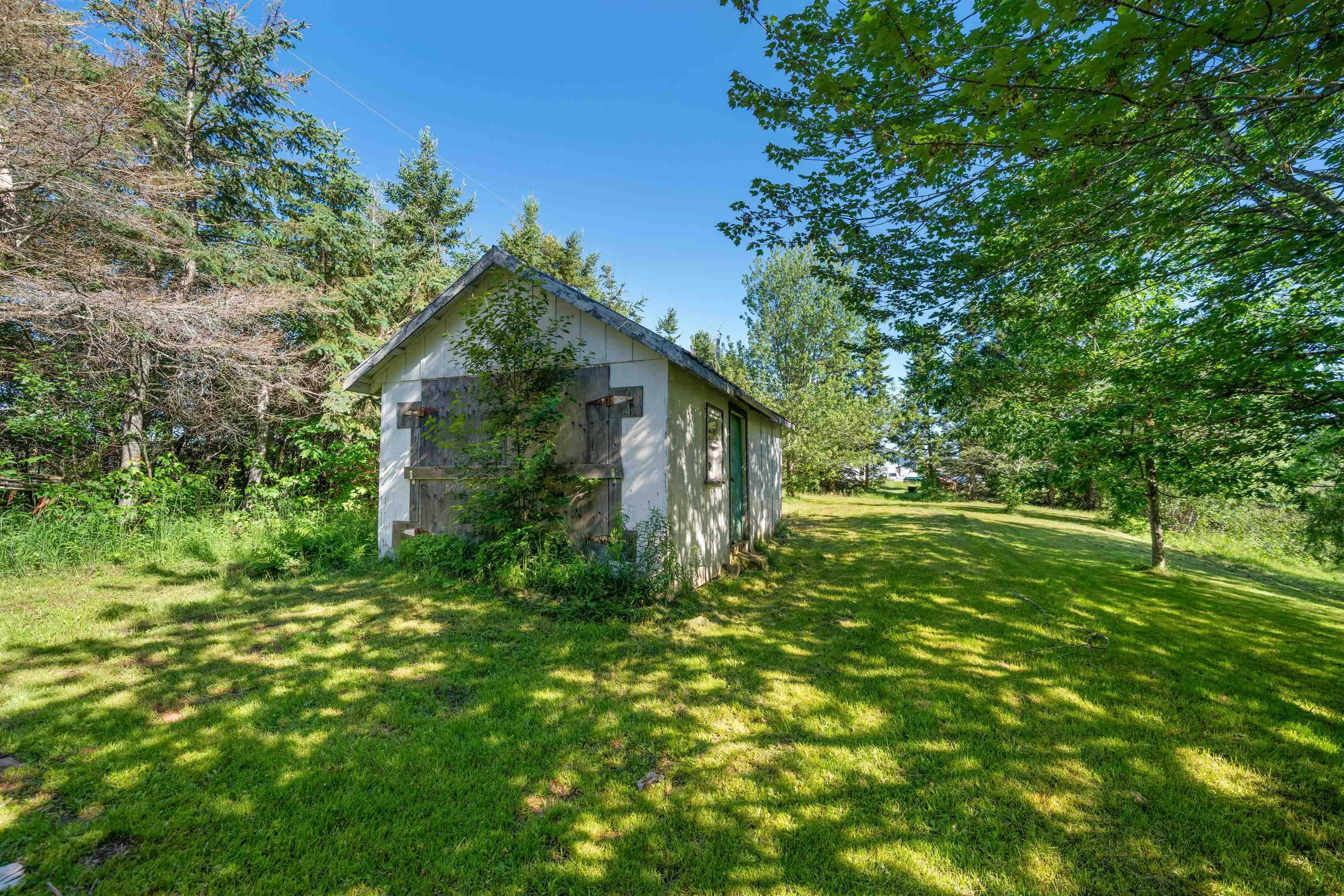 $279,000.00: 13734 Highway 6, Wallace