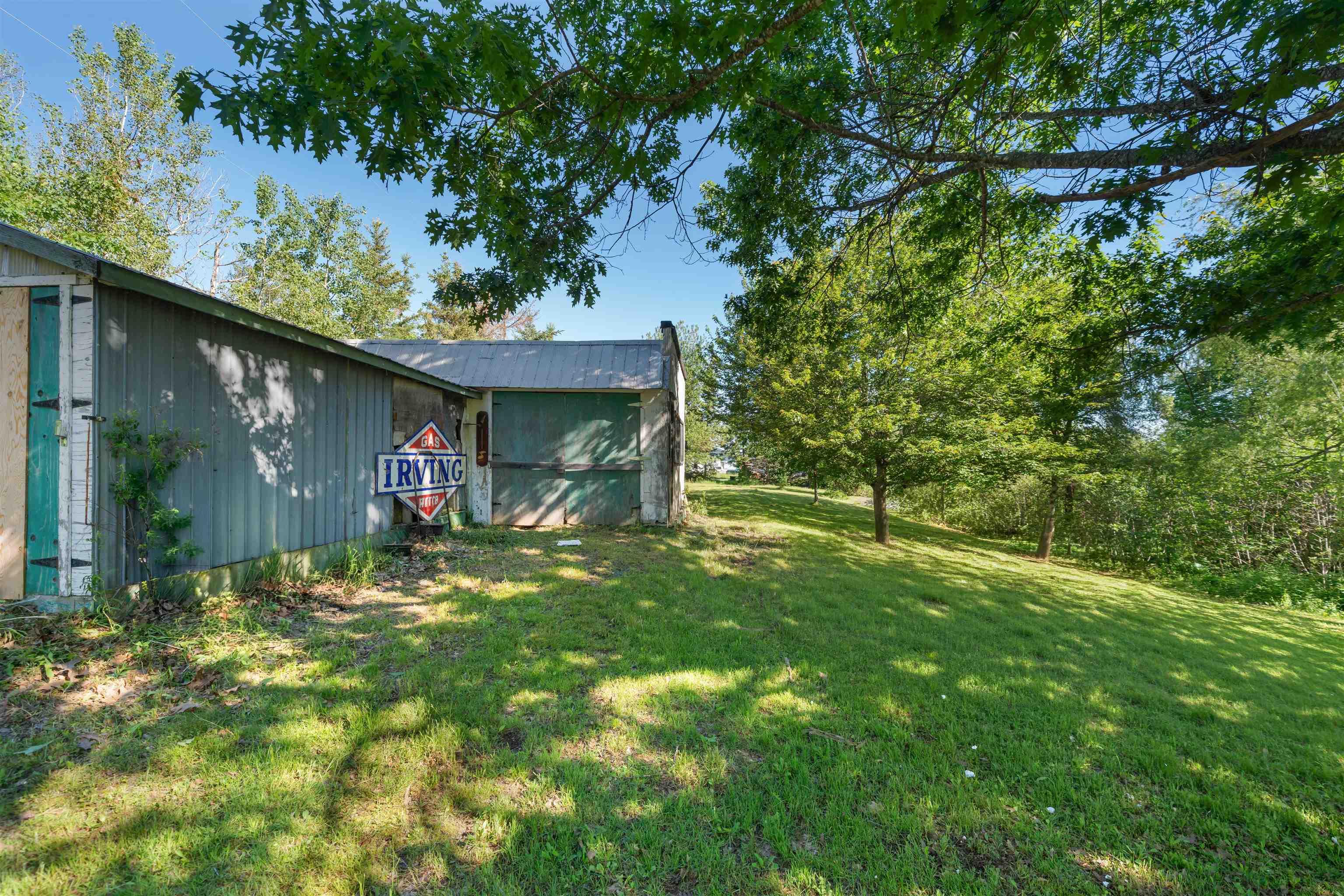 $279,000.00: 13734 Highway 6, Wallace