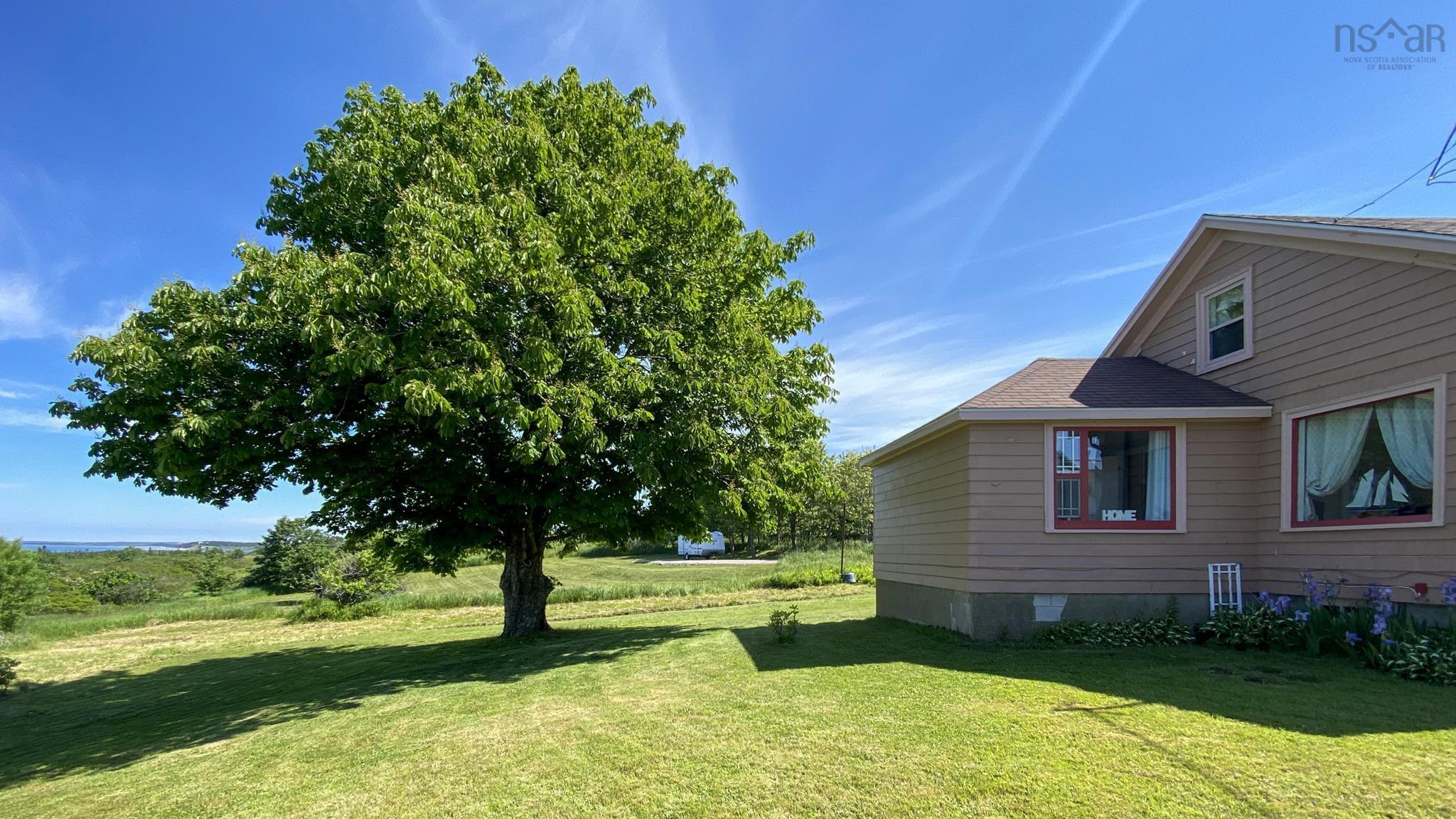 $299,000.00: 3389 Main Shore Road, Port Maitland