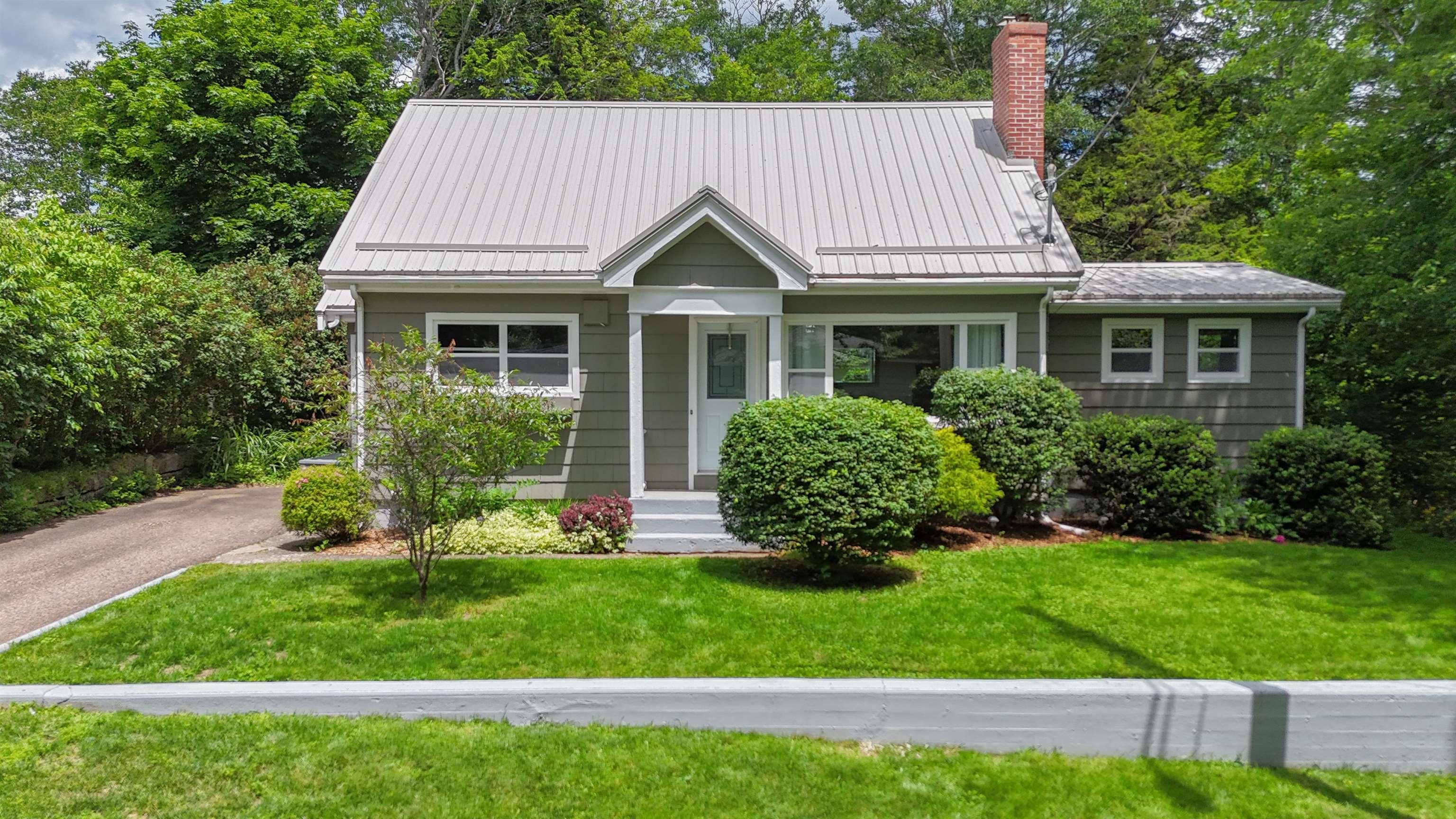 $379,900.00: 99 WALNUT Street, Bridgewater