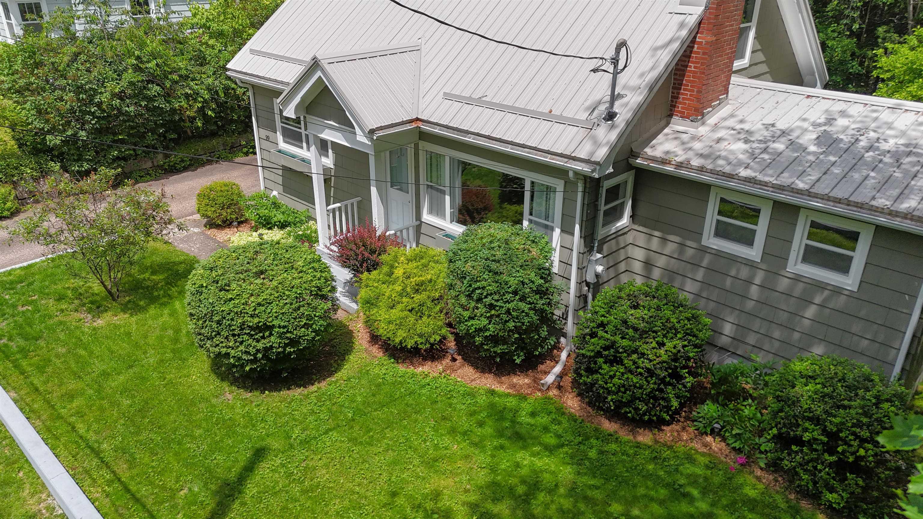 $379,900.00: 99 WALNUT Street, Bridgewater