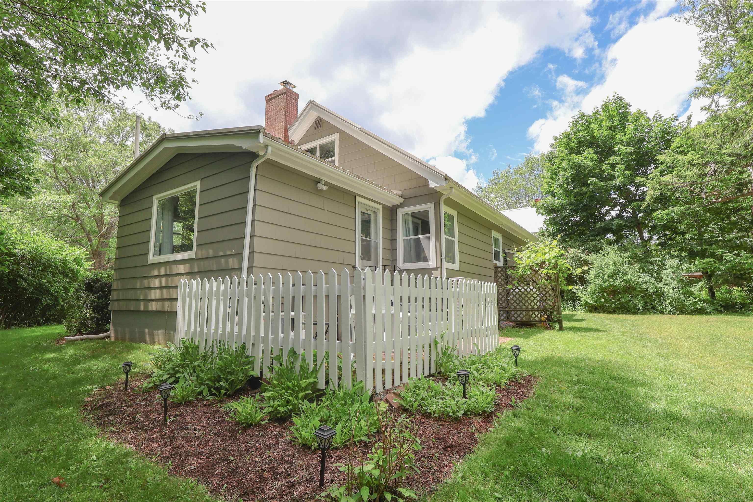 $379,900.00: 99 WALNUT Street, Bridgewater