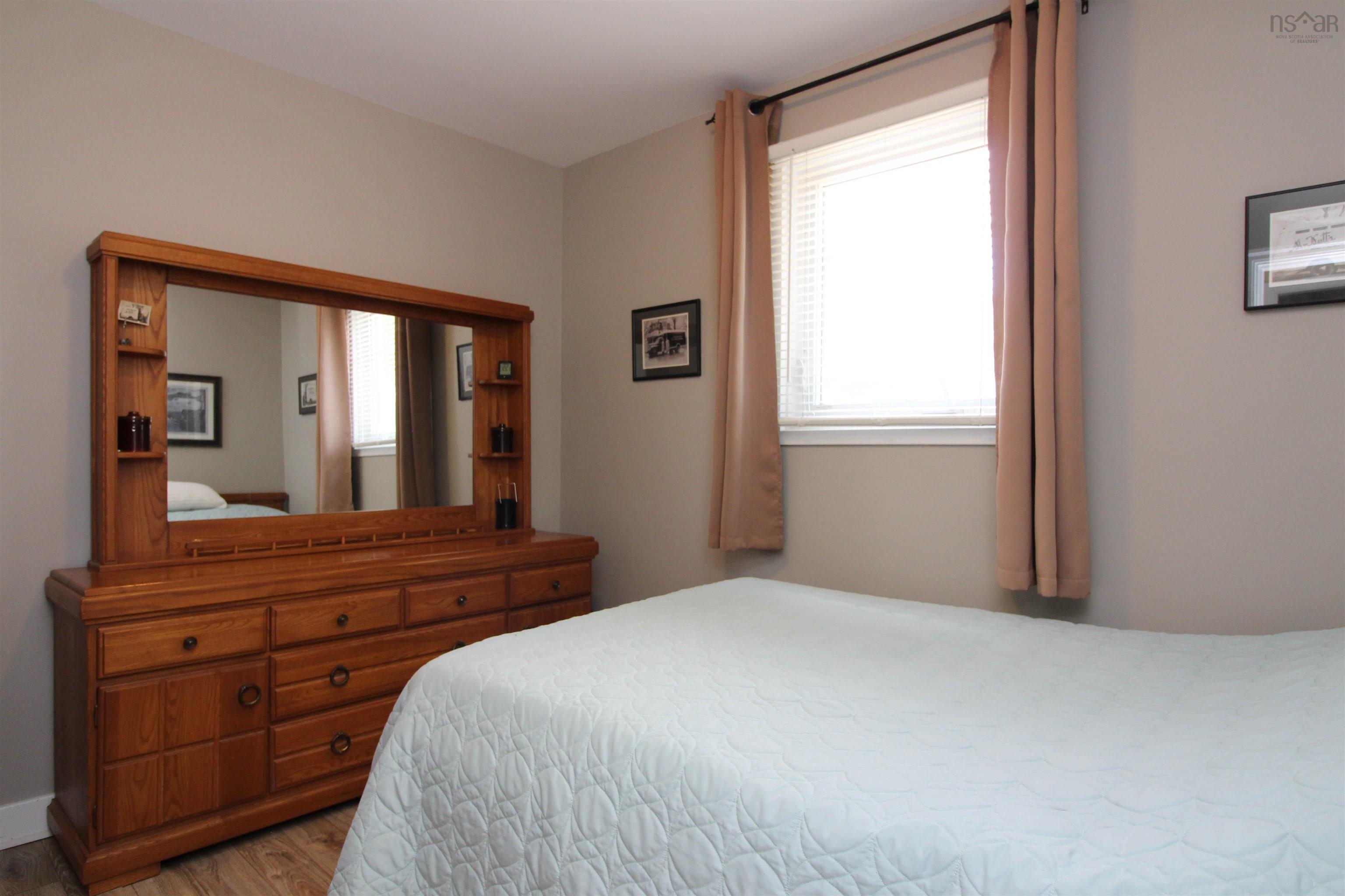 $353,950.00: 66 Melrose Terrace, Truro