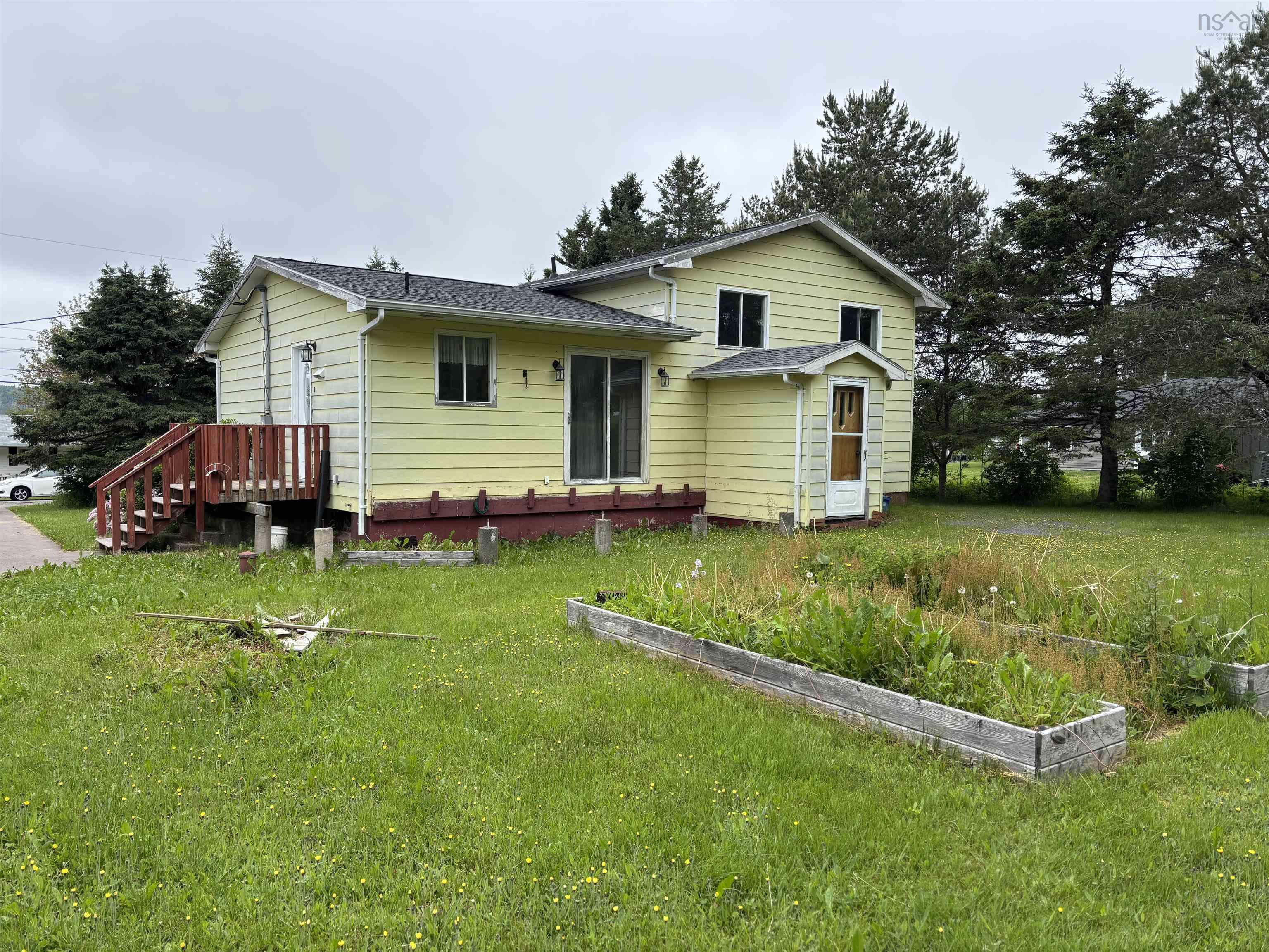$239,900.00: 3 Elder Vista Dr., Howie Centre