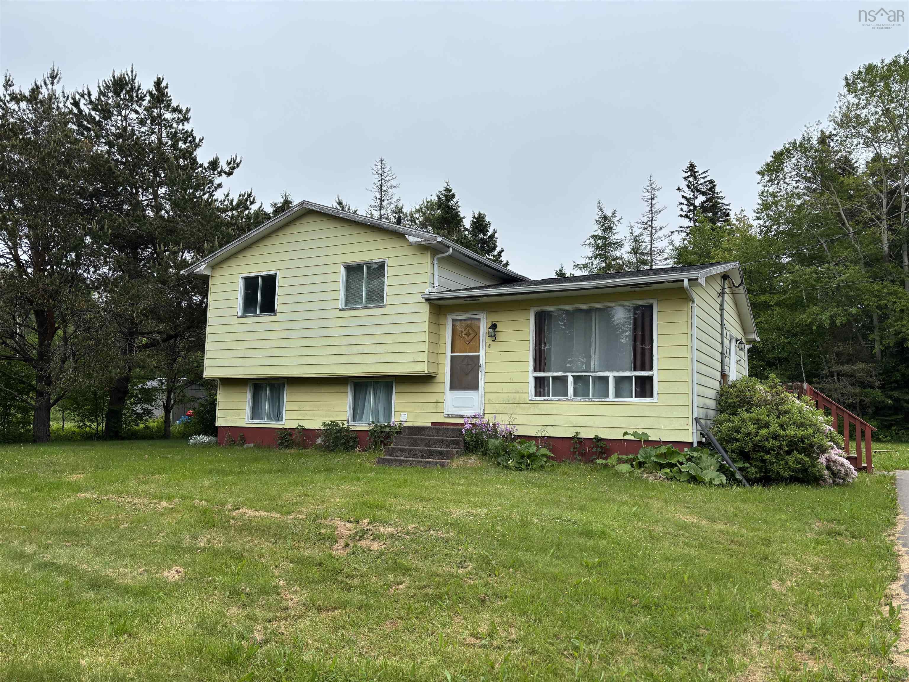 $239,900.00: 3 Elder Vista Dr., Howie Centre