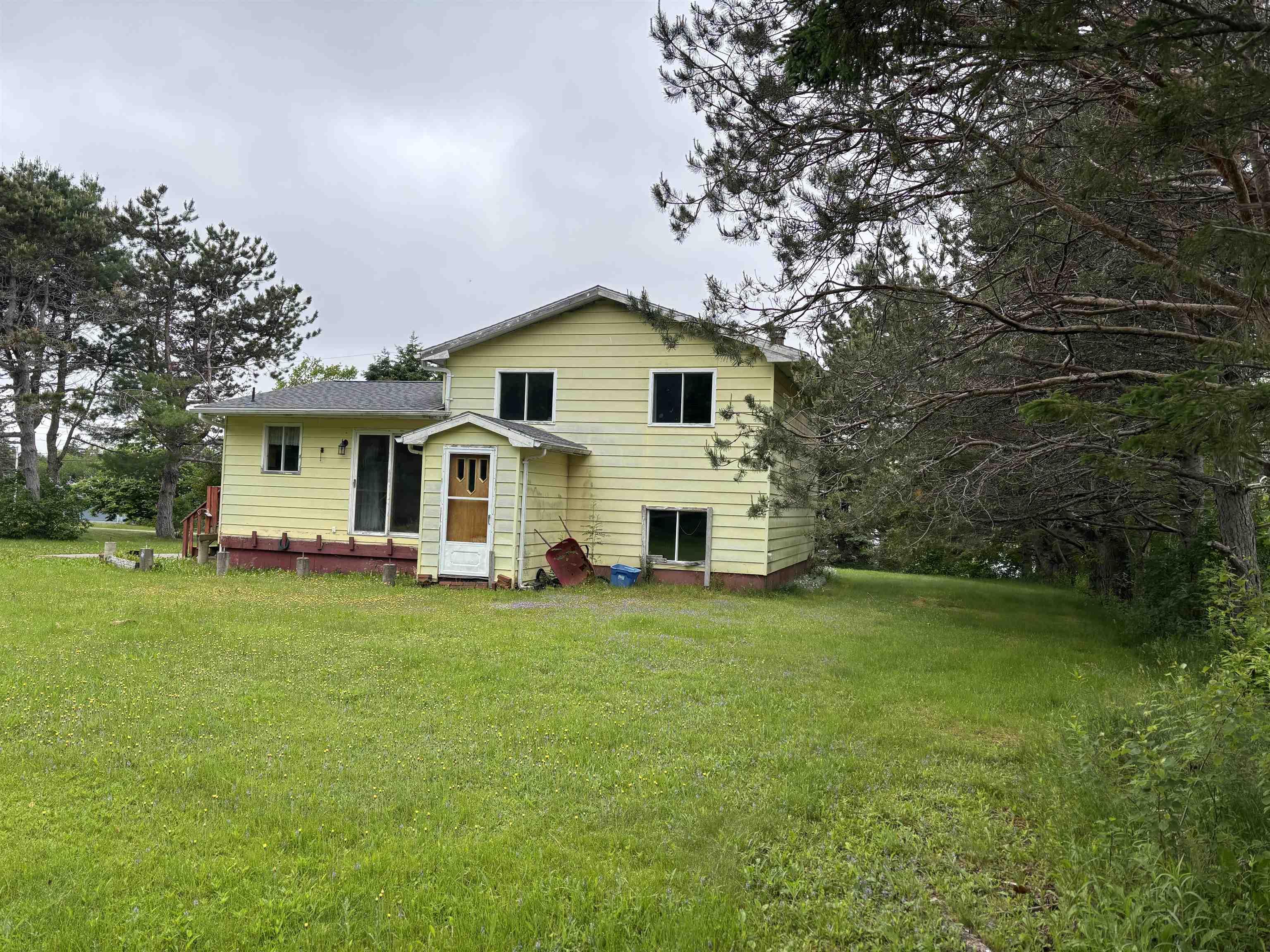 $239,900.00: 3 Elder Vista Dr., Howie Centre