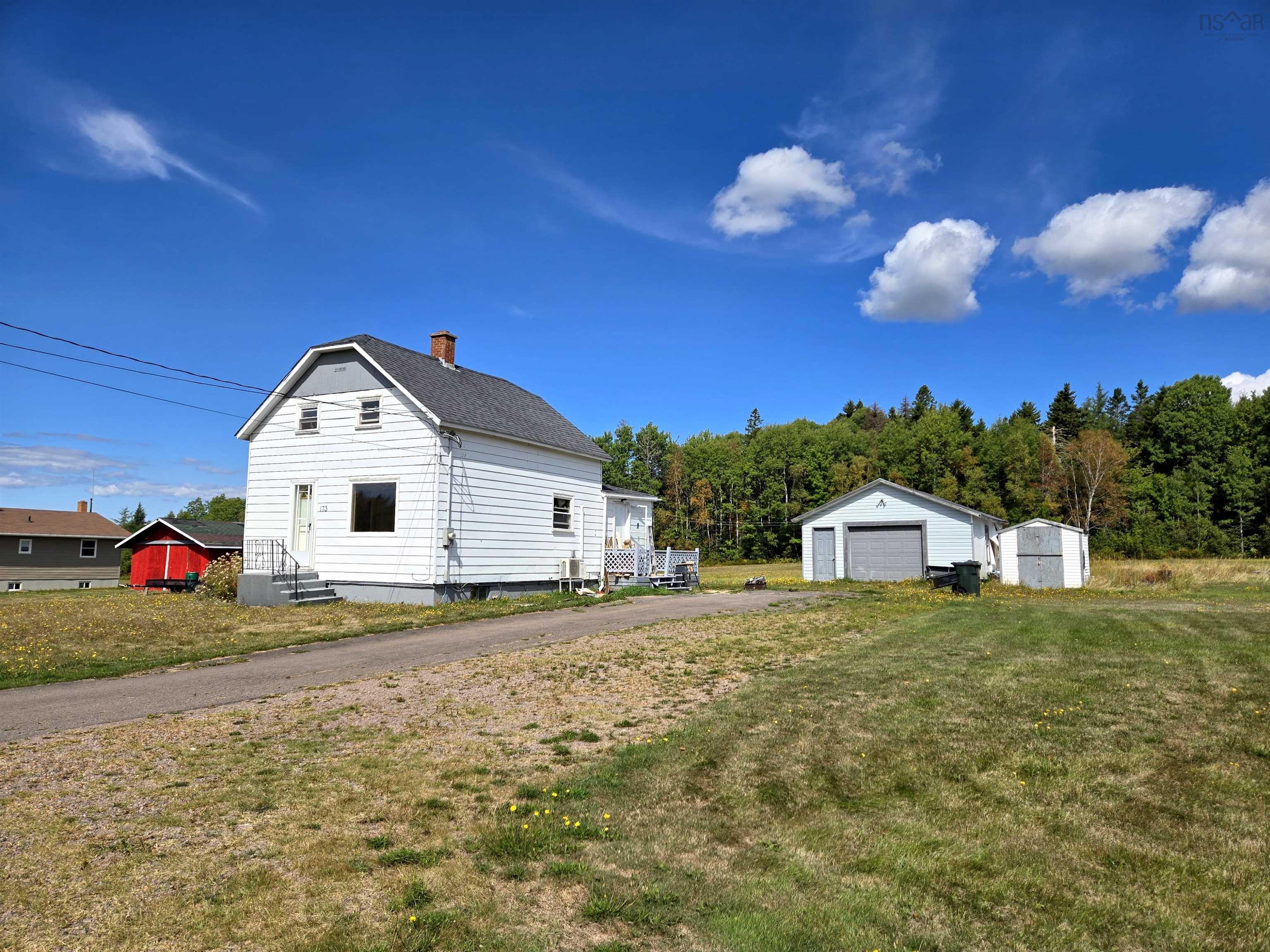 $159,900.00: 173 Boston Road, River Hebert East