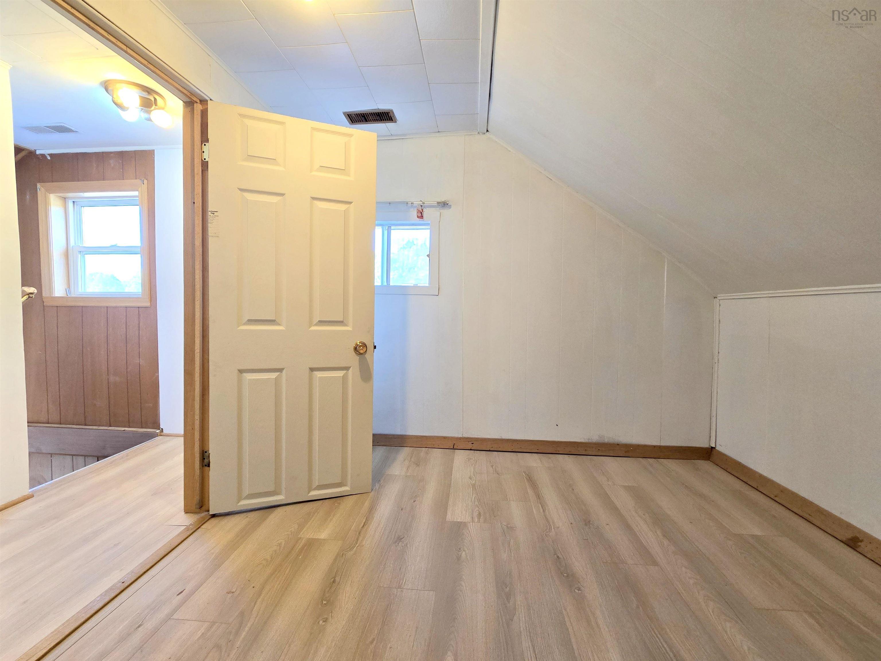 $159,900.00: 173 Boston Road, River Hebert East