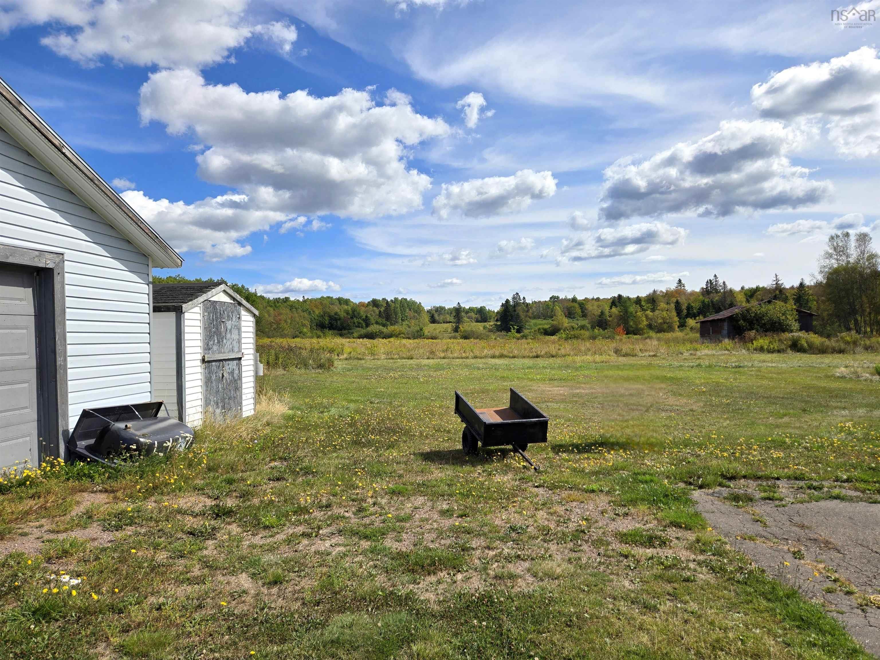 $159,900.00: 173 Boston Road, River Hebert East