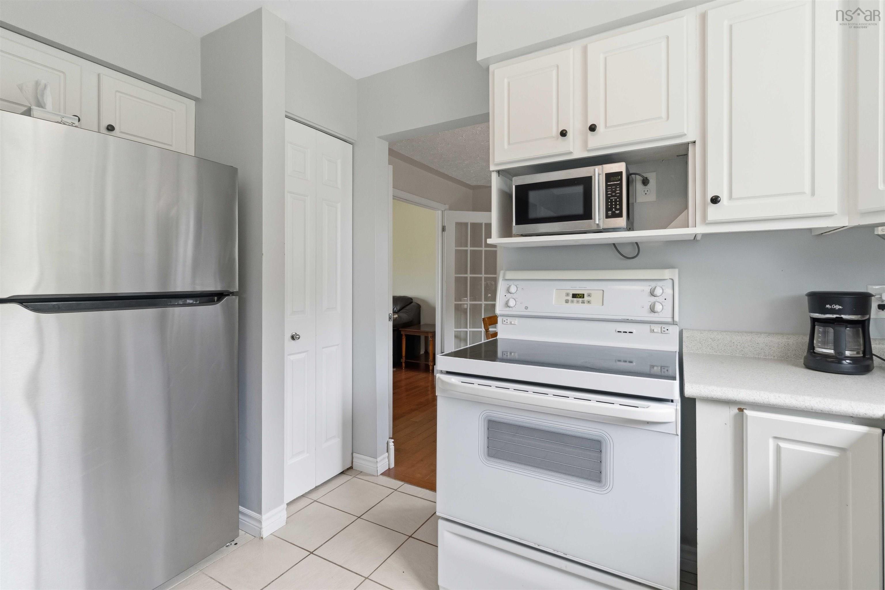 $629,900.00: 12 Cedar Crescent, Cole Harbour