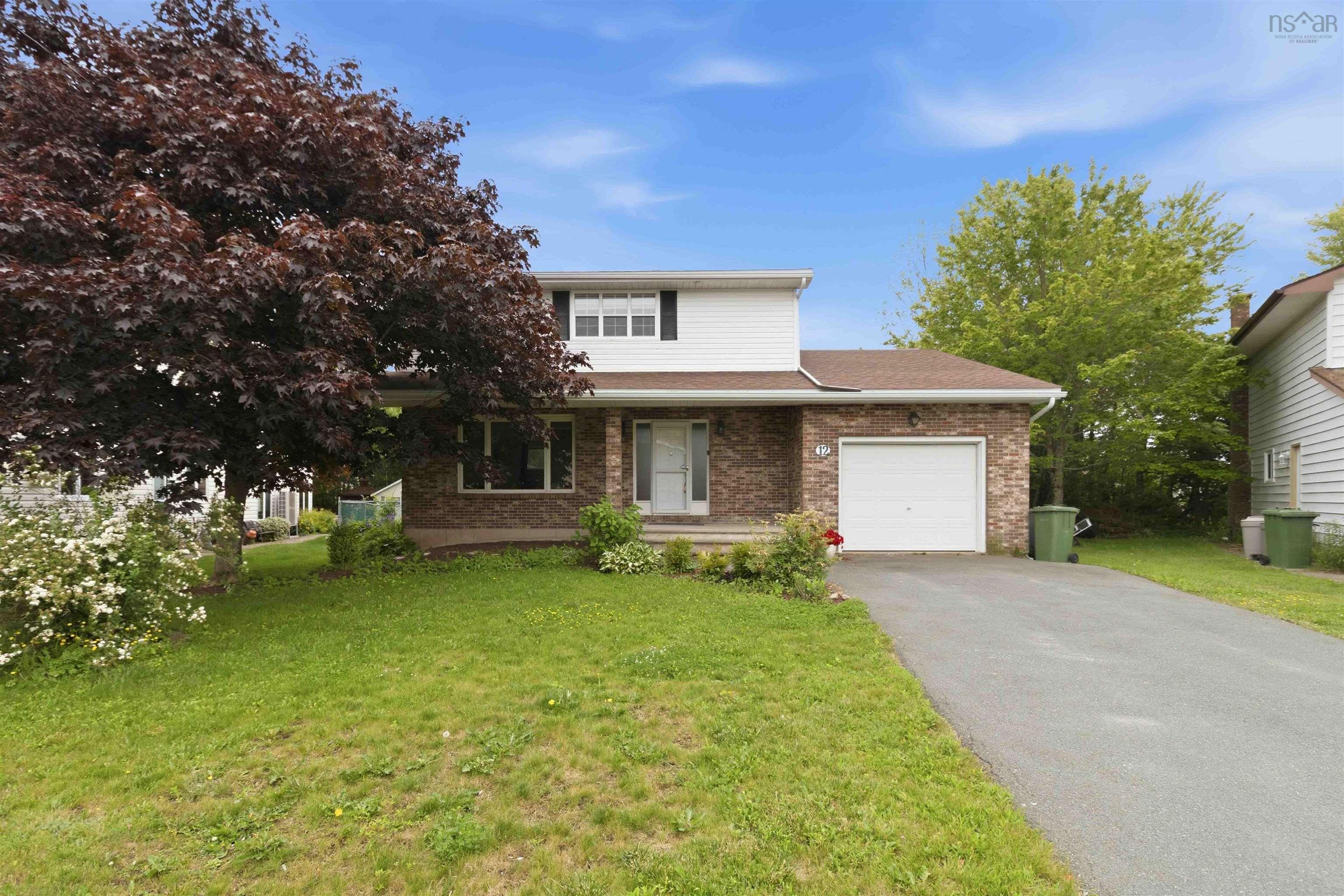 $629,900.00: 12 Cedar Crescent, Cole Harbour