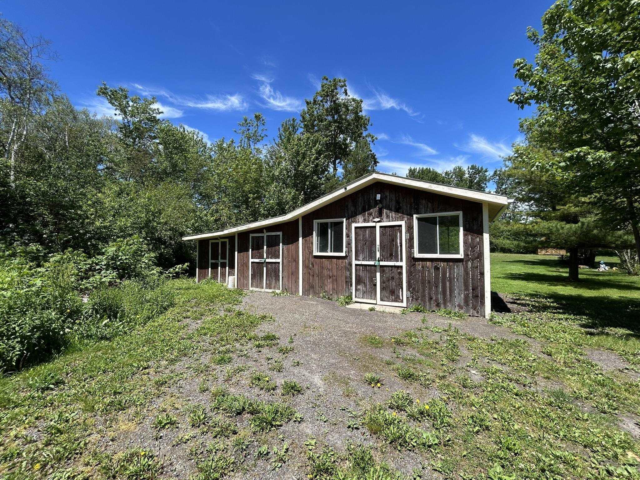 $389,000.00: 826 1 Highway, Mount Denson