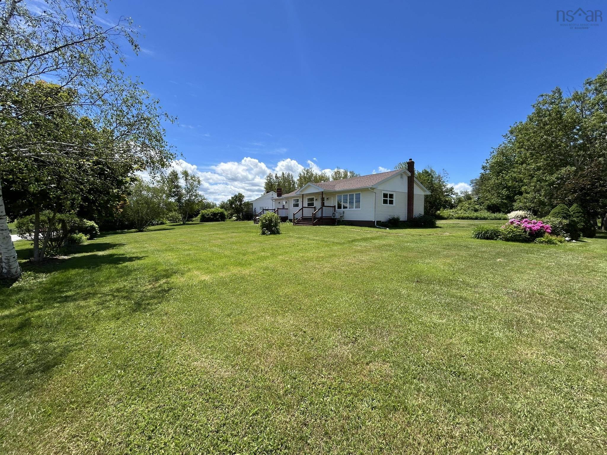 $389,000.00: 826 1 Highway, Mount Denson