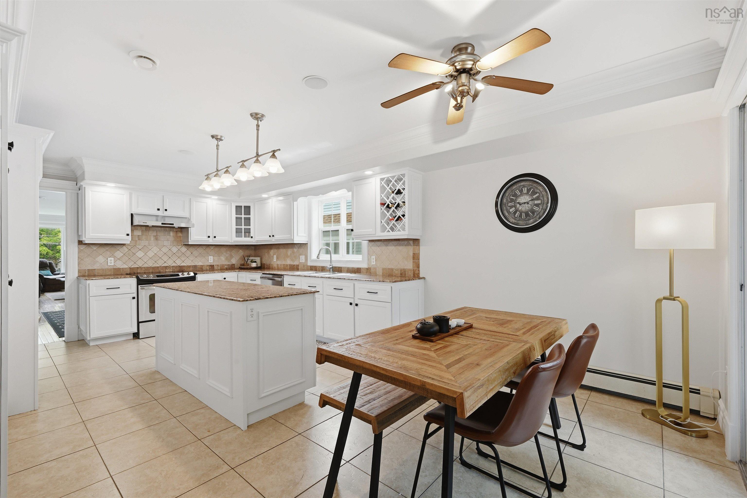$1,886,000.00: 5743 Southwood Drive, Halifax