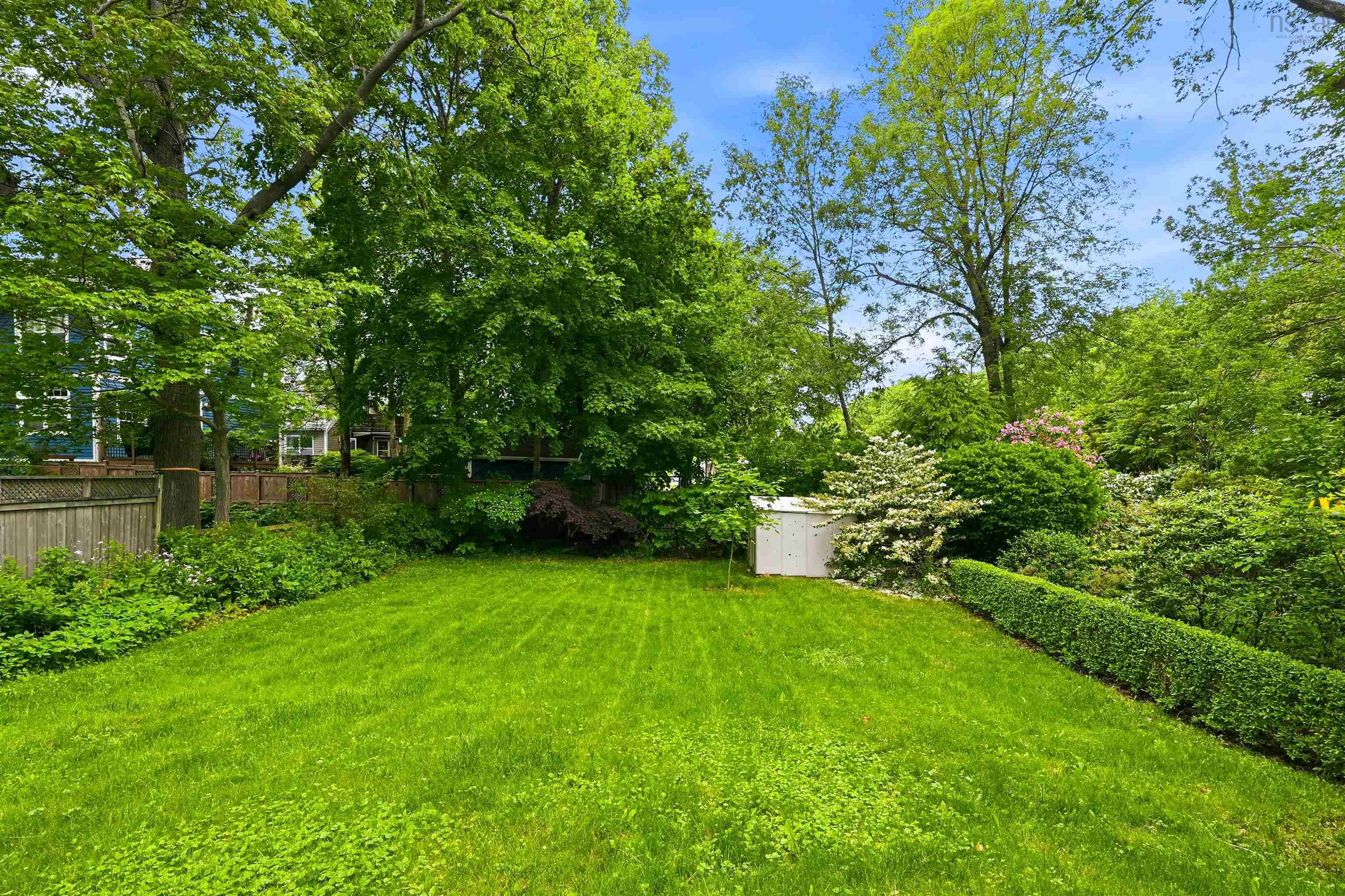 $1,886,000.00: 5743 Southwood Drive, Halifax