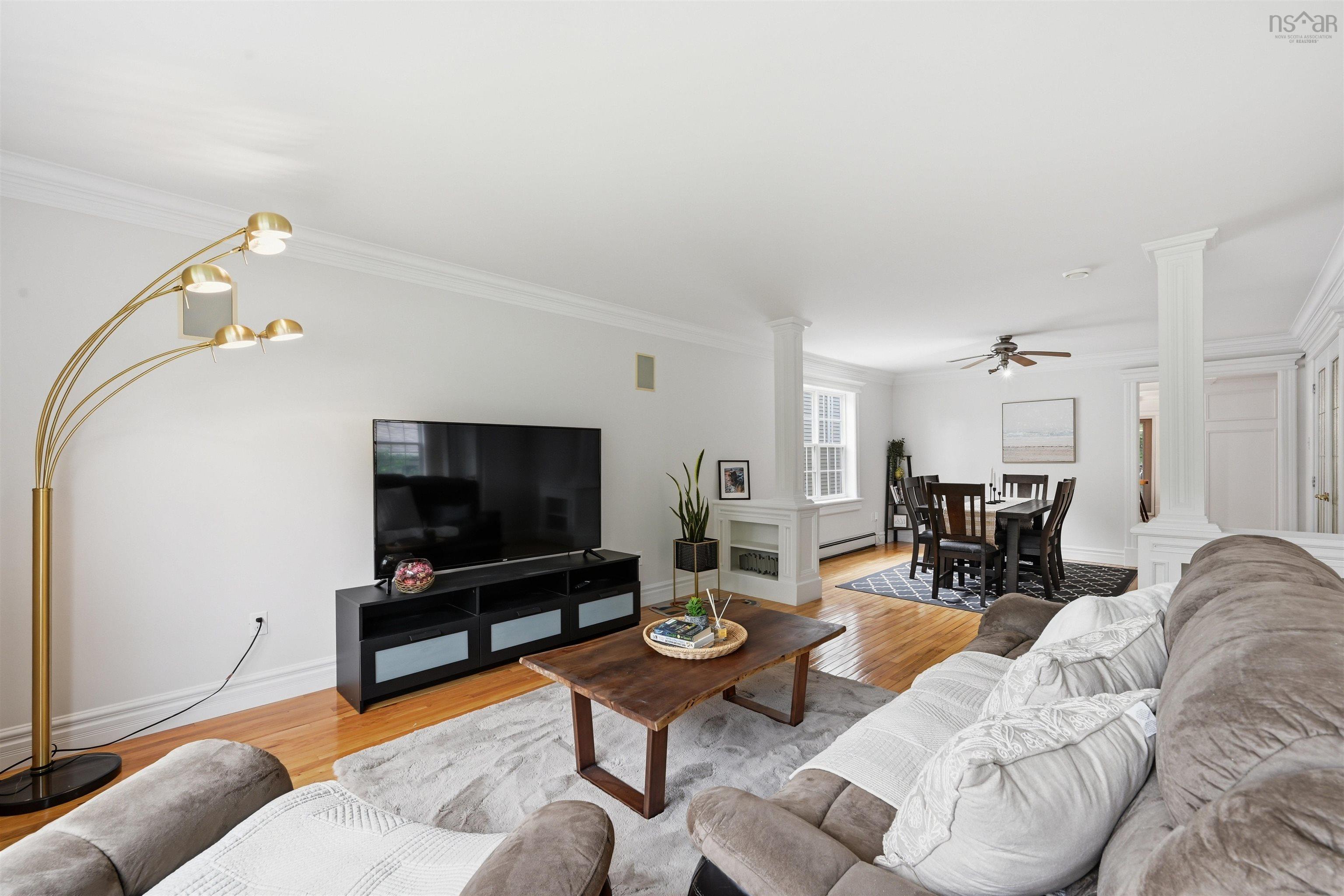 $1,886,000.00: 5743 Southwood Drive, Halifax