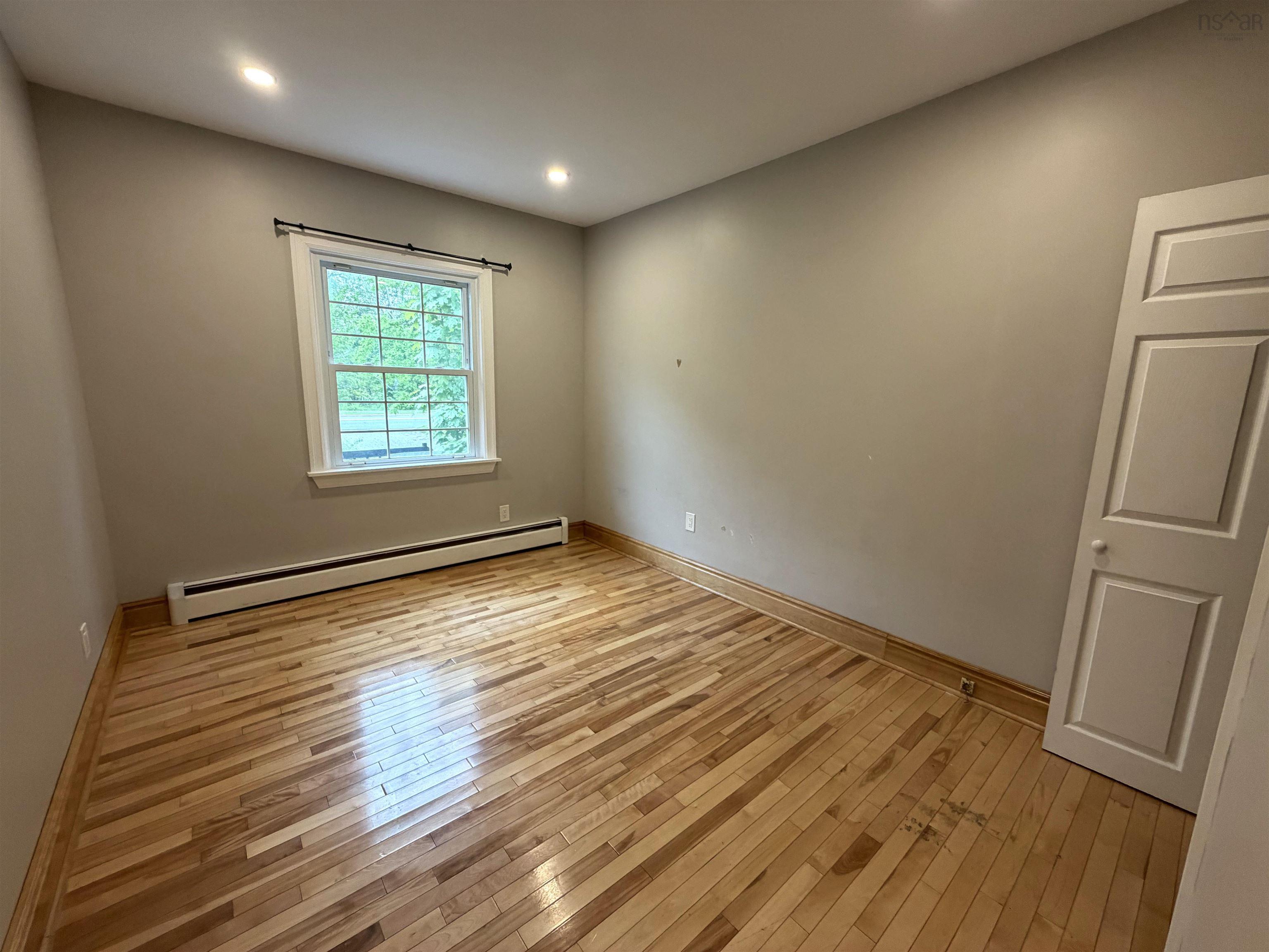 $239,000.00: 207 Mitchell Avenue, Dominion