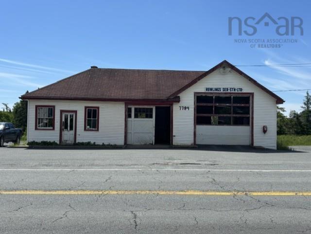 $379,000.00: 7794 Highway 7 E, Musquodoboit Harbour