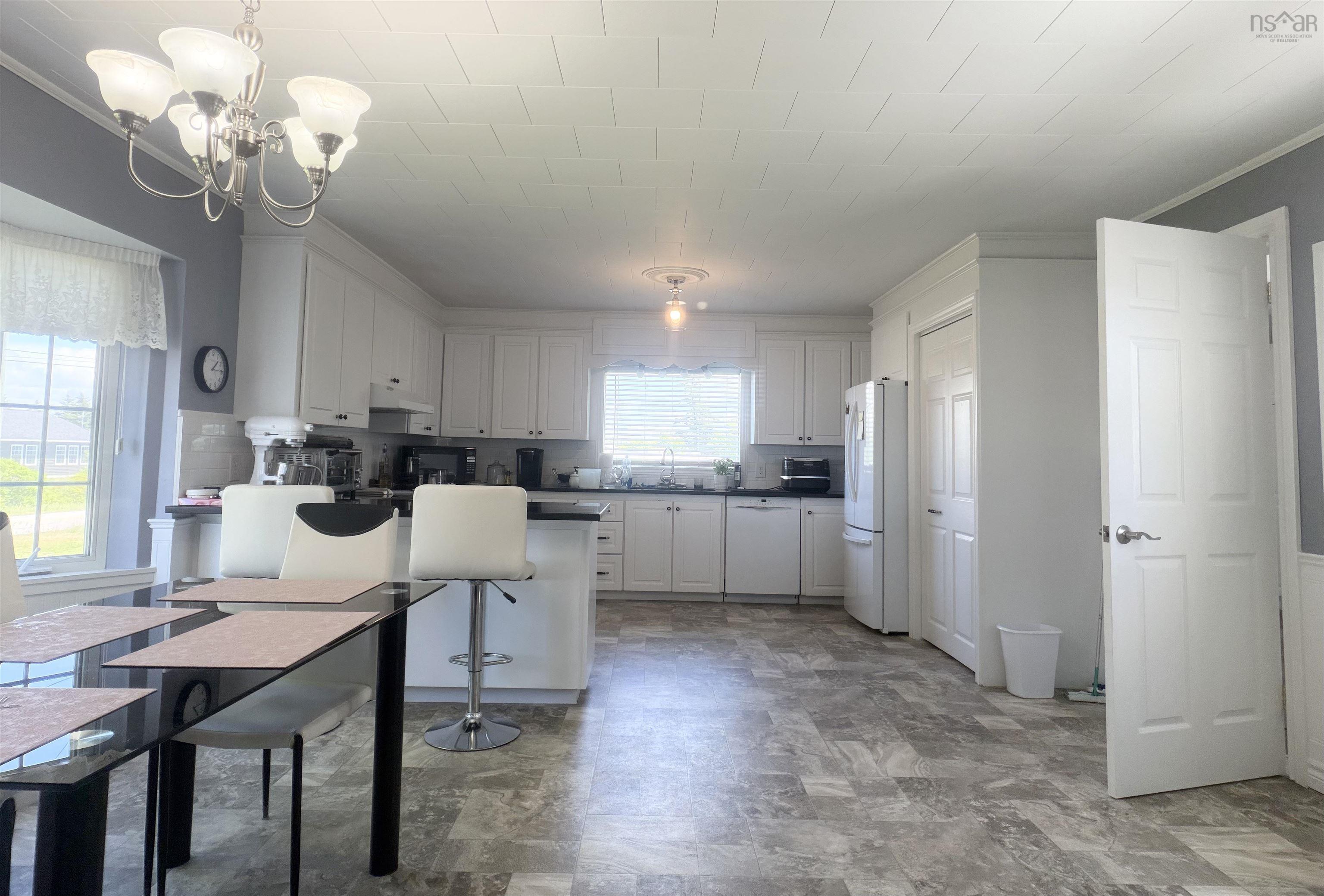 $299,000.00: 45 Franks Road, West Pubnico
