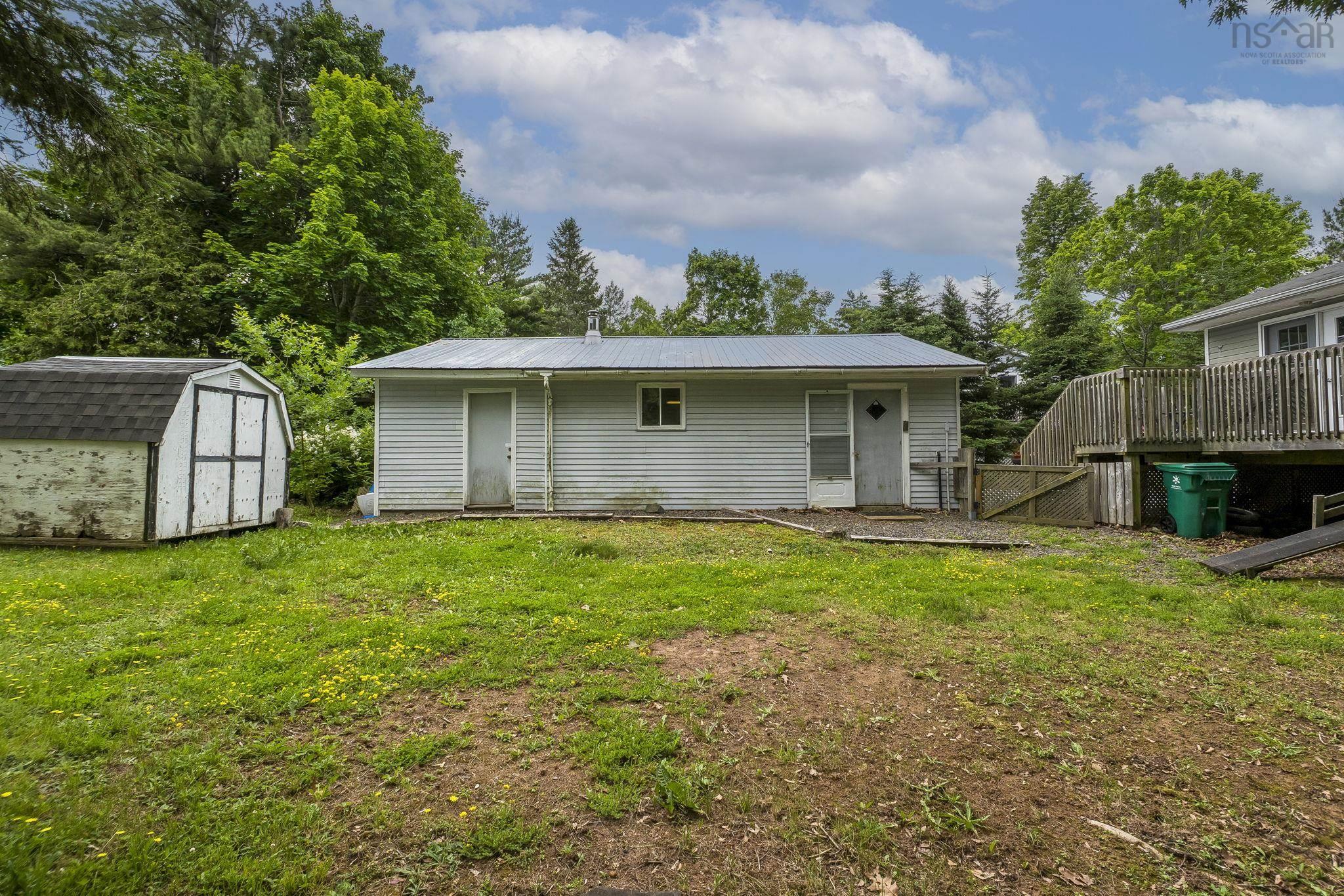 $439,000.00: 5 Sunnyhill Drive, Windsor