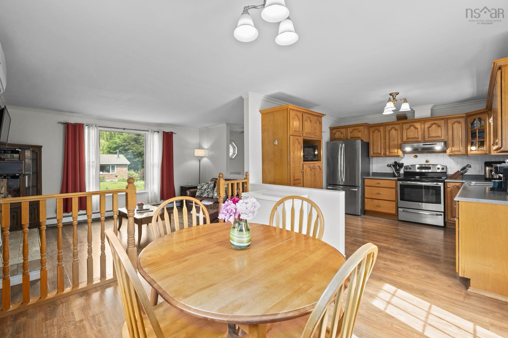 $439,000.00: 5 Sunnyhill Drive, Windsor
