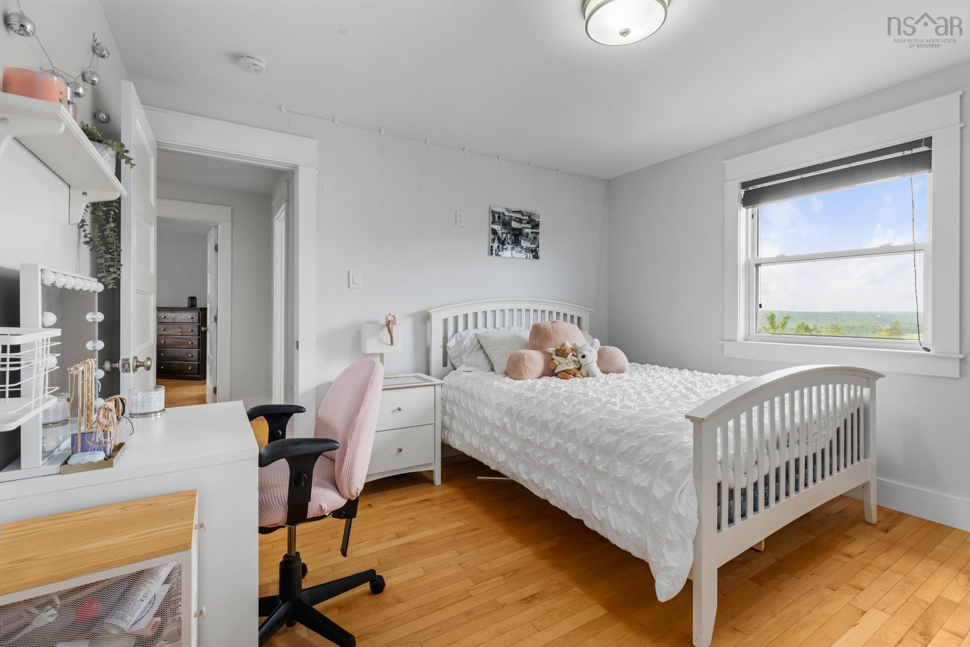 $799,900.00: 27 Barnsley Court, Middle Sackville