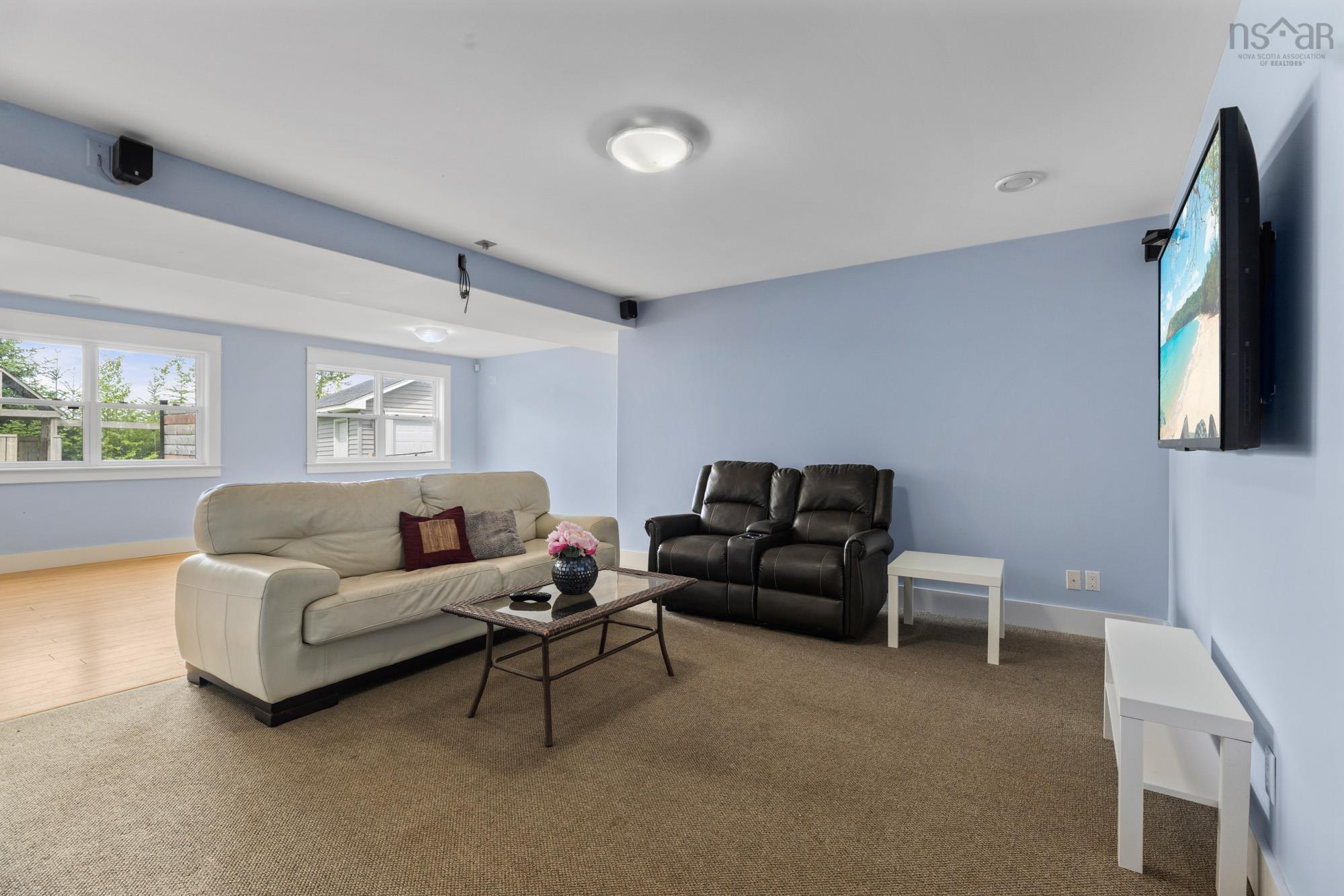 $799,900.00: 27 Barnsley Court, Middle Sackville