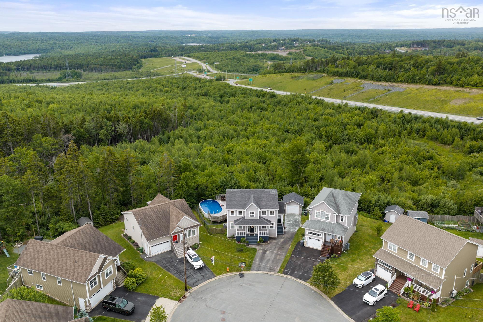 $799,900.00: 27 Barnsley Court, Middle Sackville