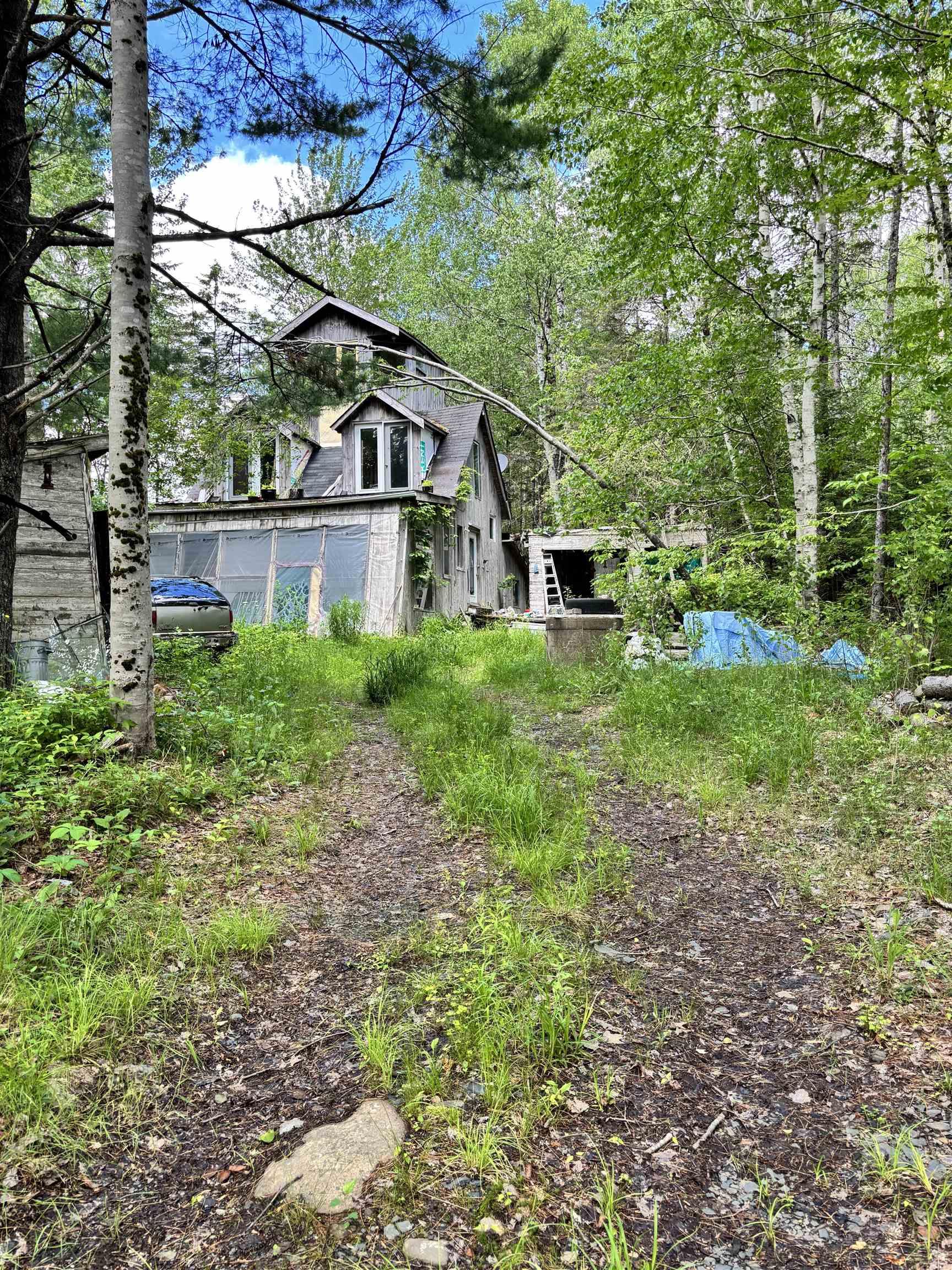 $79,900.00: 320 Charles Hill Road, Farmington