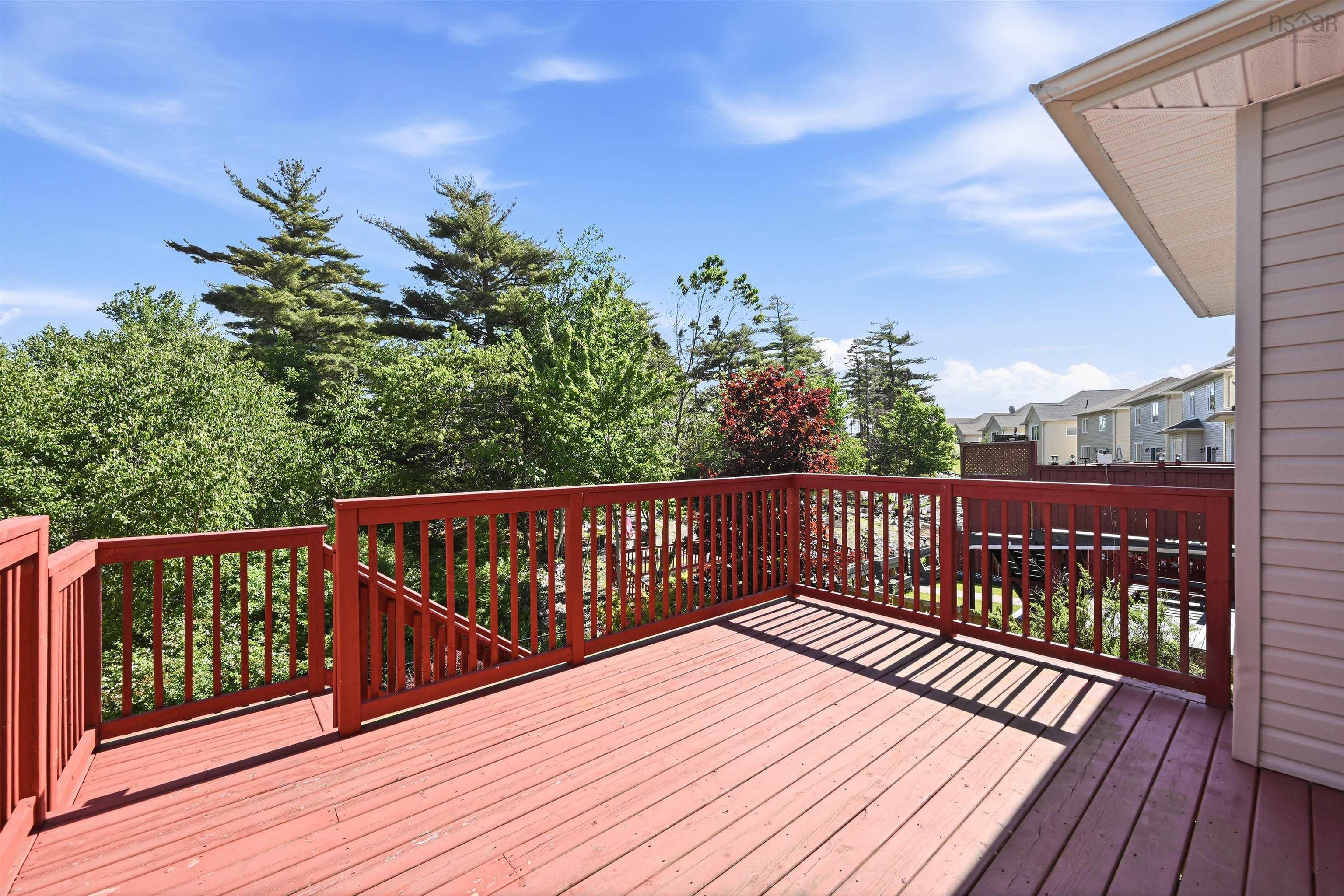 $844,900.00: 55 Windridge Lane, Bedford