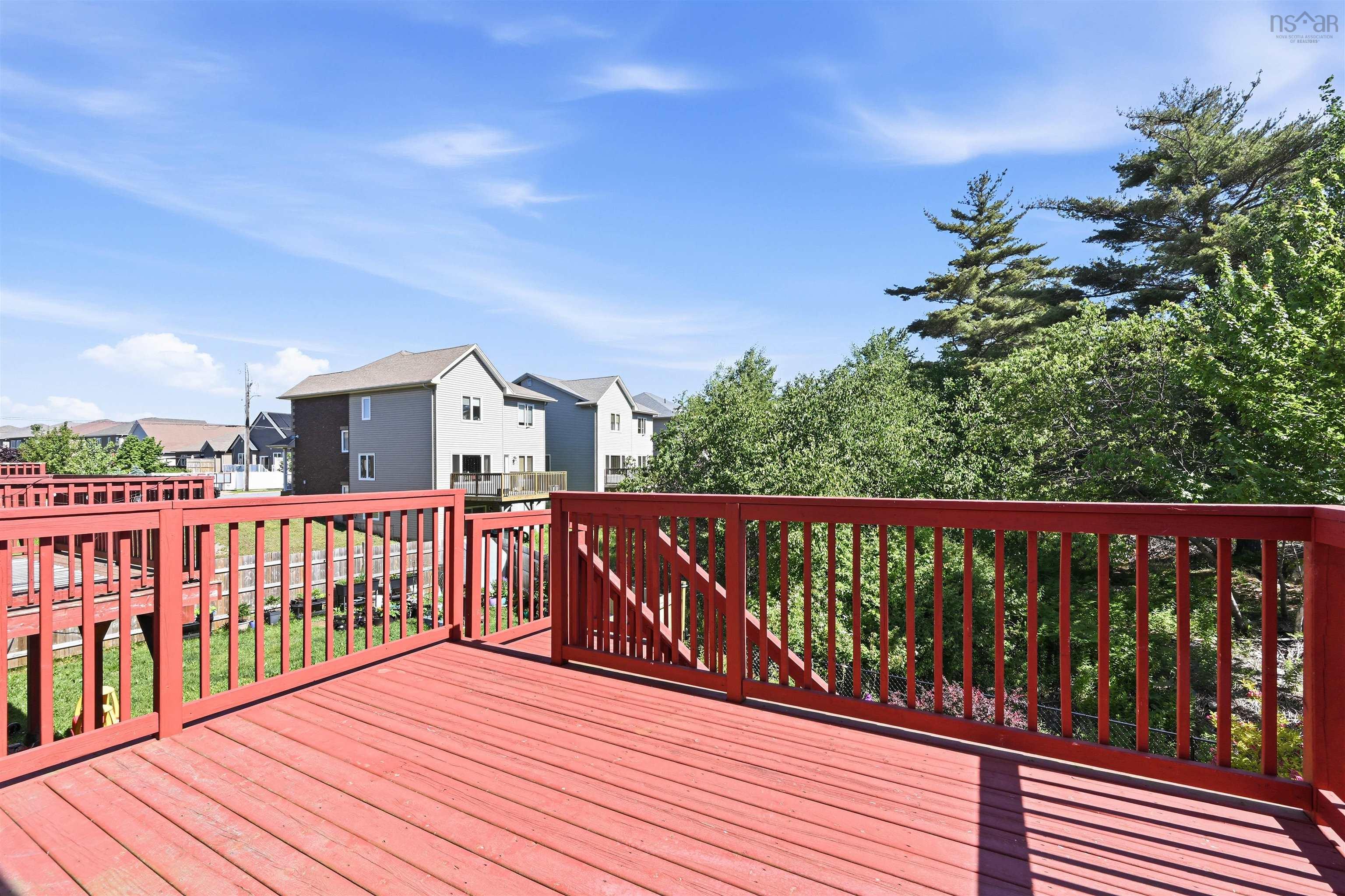 $844,900.00: 55 Windridge Lane, Bedford