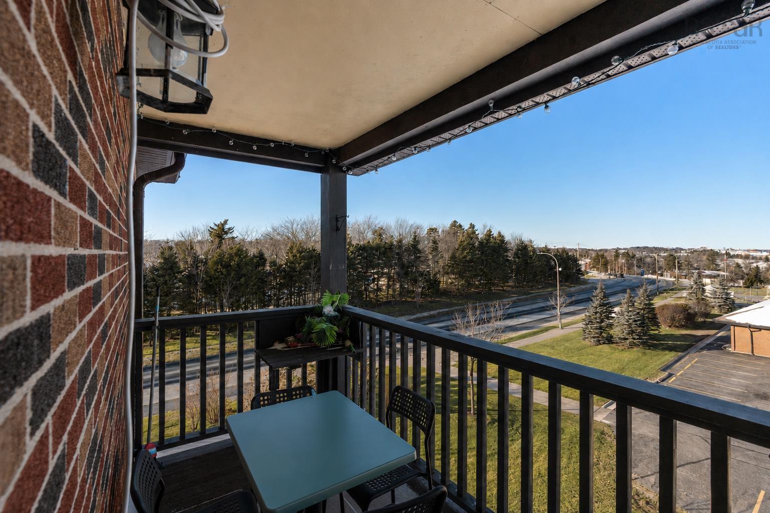 $349,900.00: 410 64 Cumberland Drive, Cole Harbour