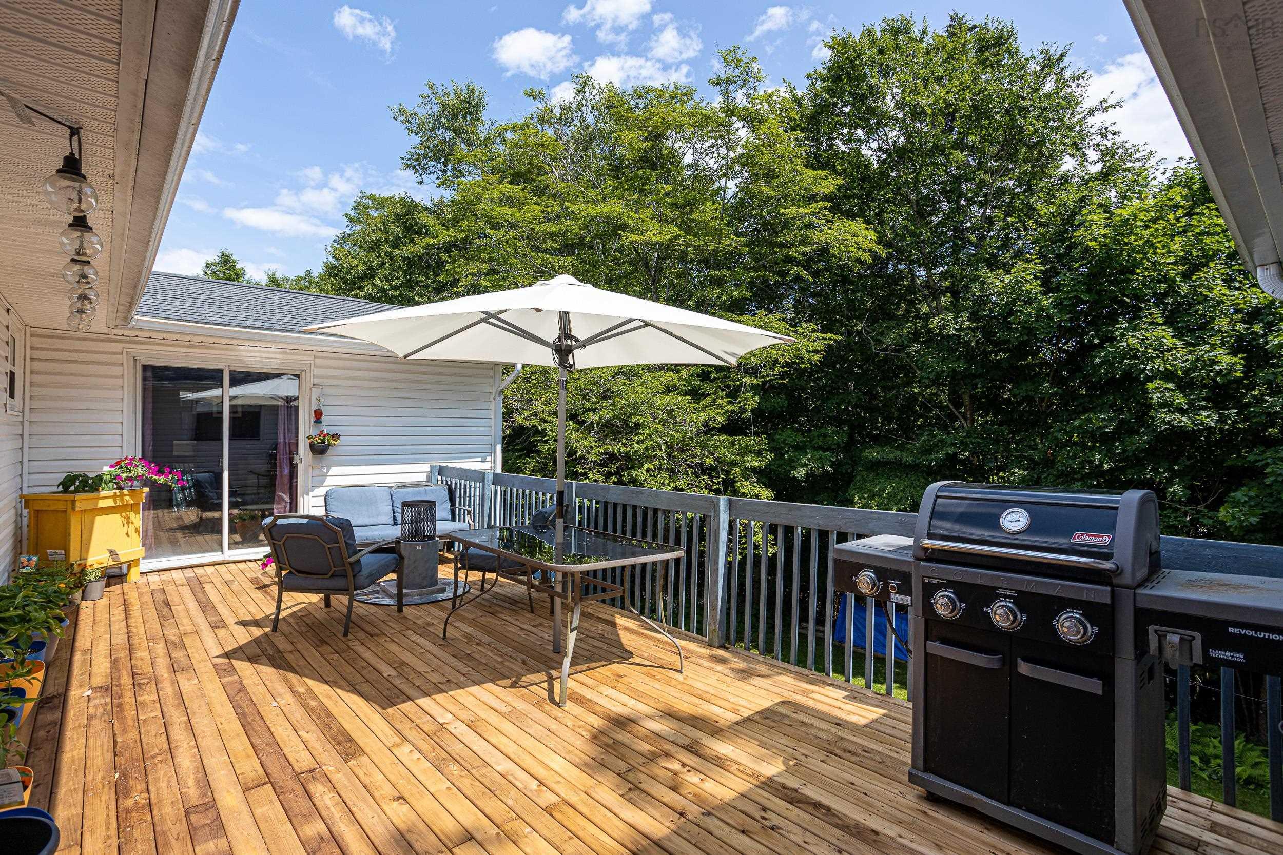 $489,900.00: 37 Theresa Court, Lake Echo