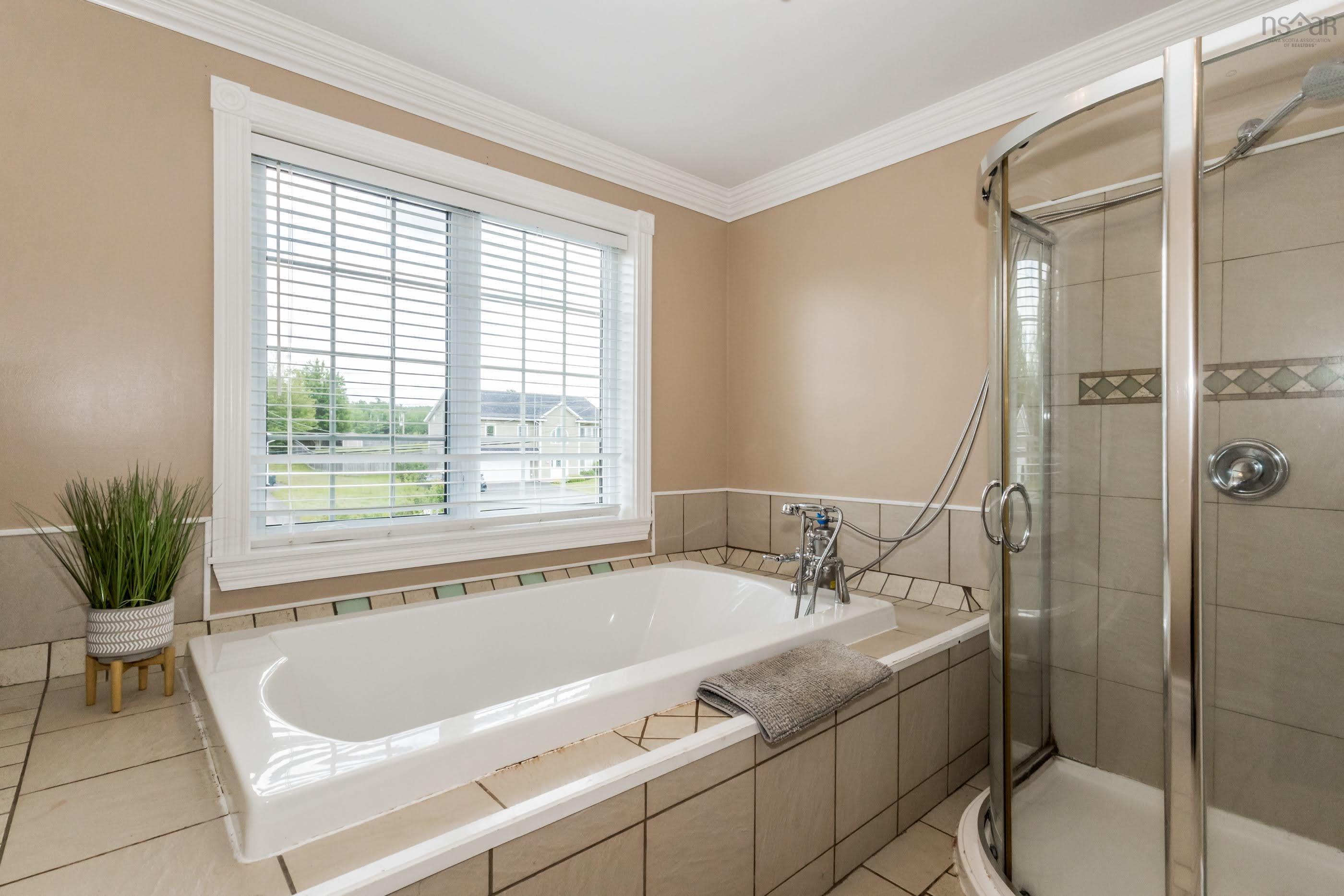 $709,900.00: 81 Terra Nova Drive, Greenwood