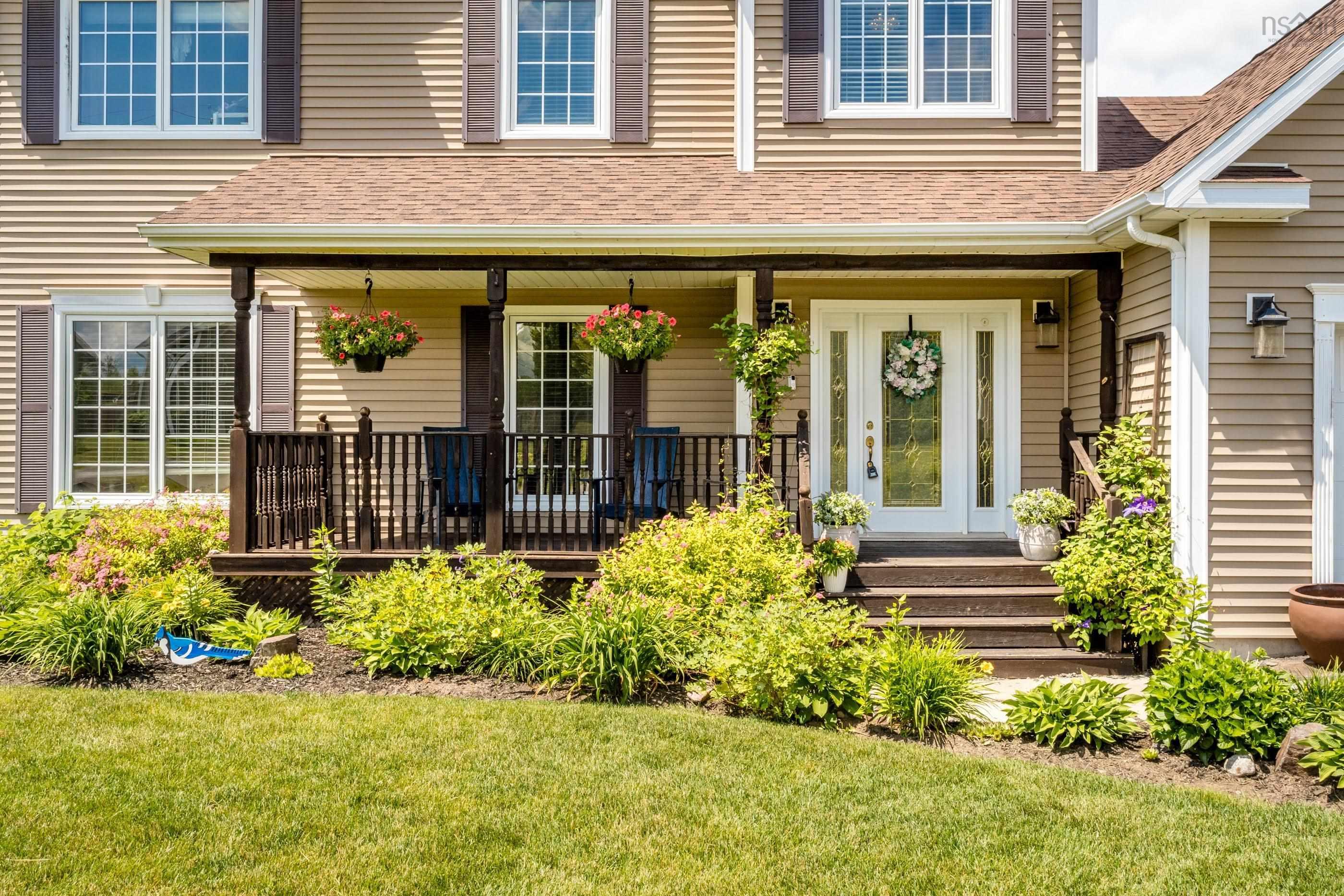 $709,900.00: 81 Terra Nova Drive, Greenwood