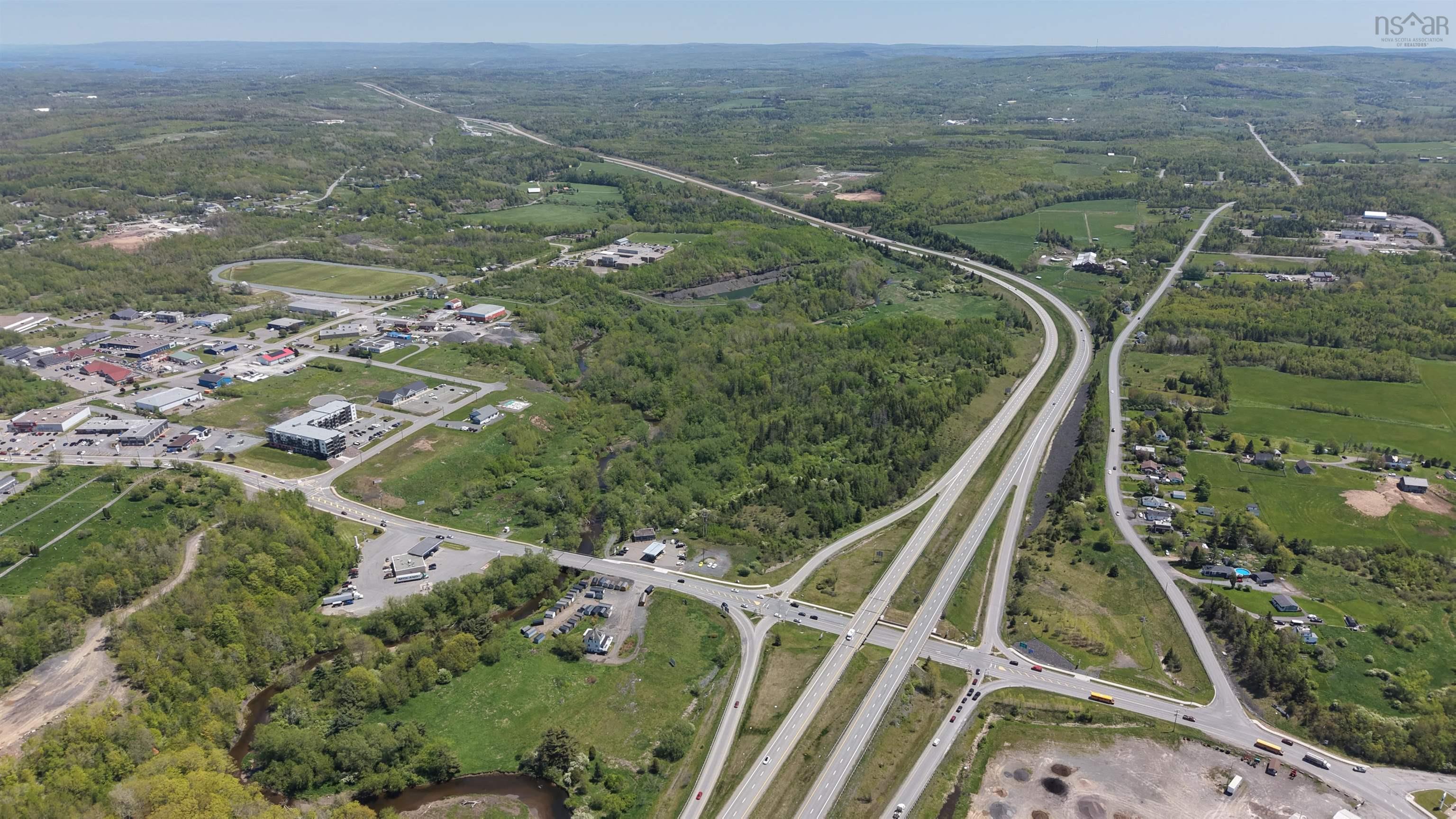 $1,000,000.00: NO 104 Highway, Plymouth