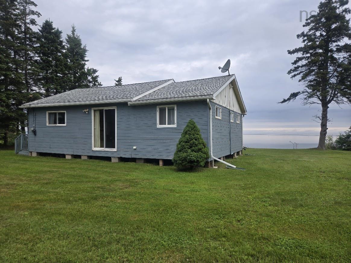 $325,000.00: 99 PURDY BEACH Lane, Pugwash